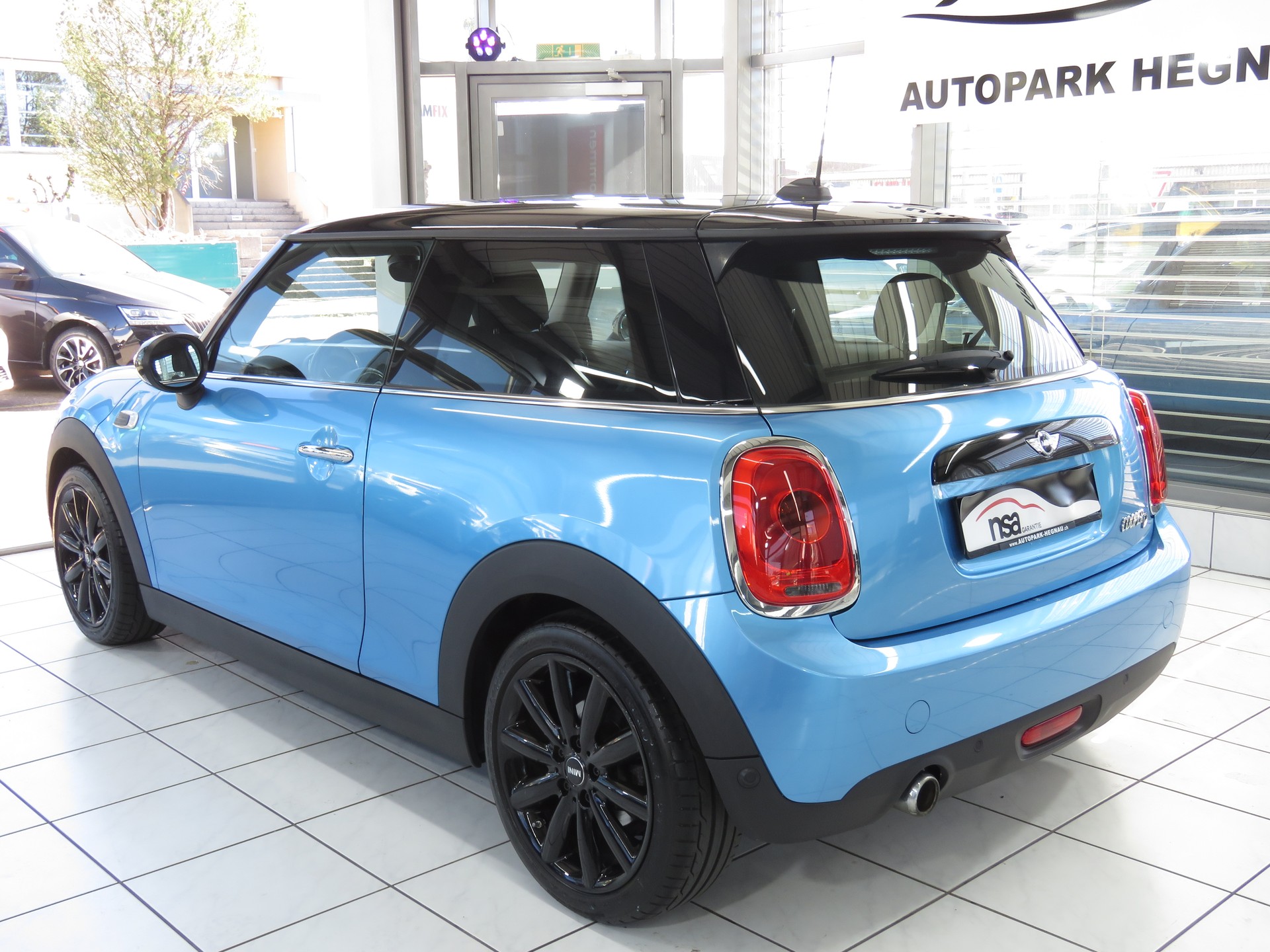 MINI Cooper D Classic Edition Steptronic (Automat)-image-5