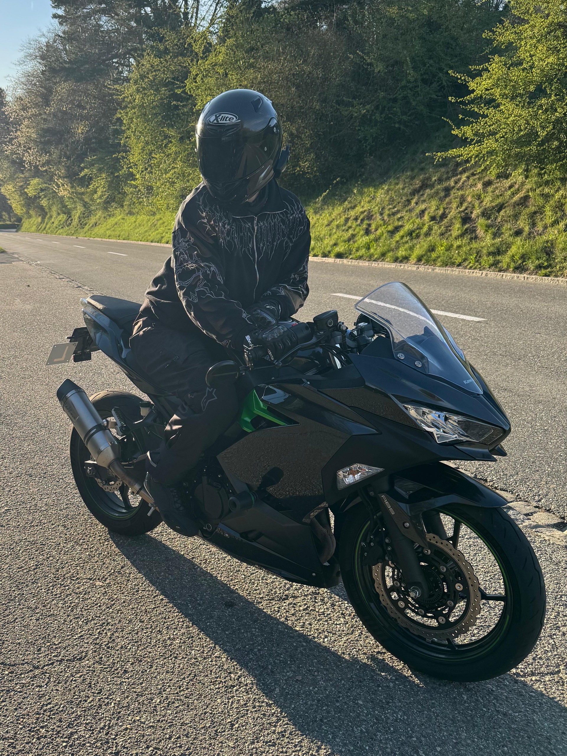 KAWASAKI NINJA 400-image-2
