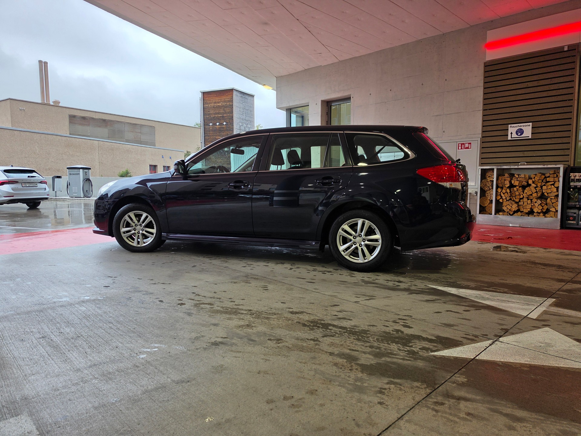 SUBARU Legacy 2.0D Swiss AWD-image-10