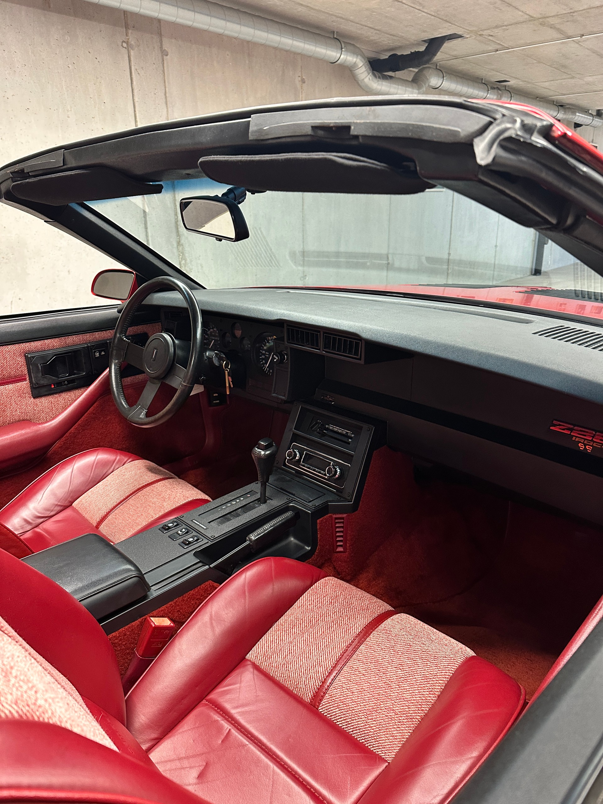 CHEVROLET 5.0 V8 IROC Z28-image-7