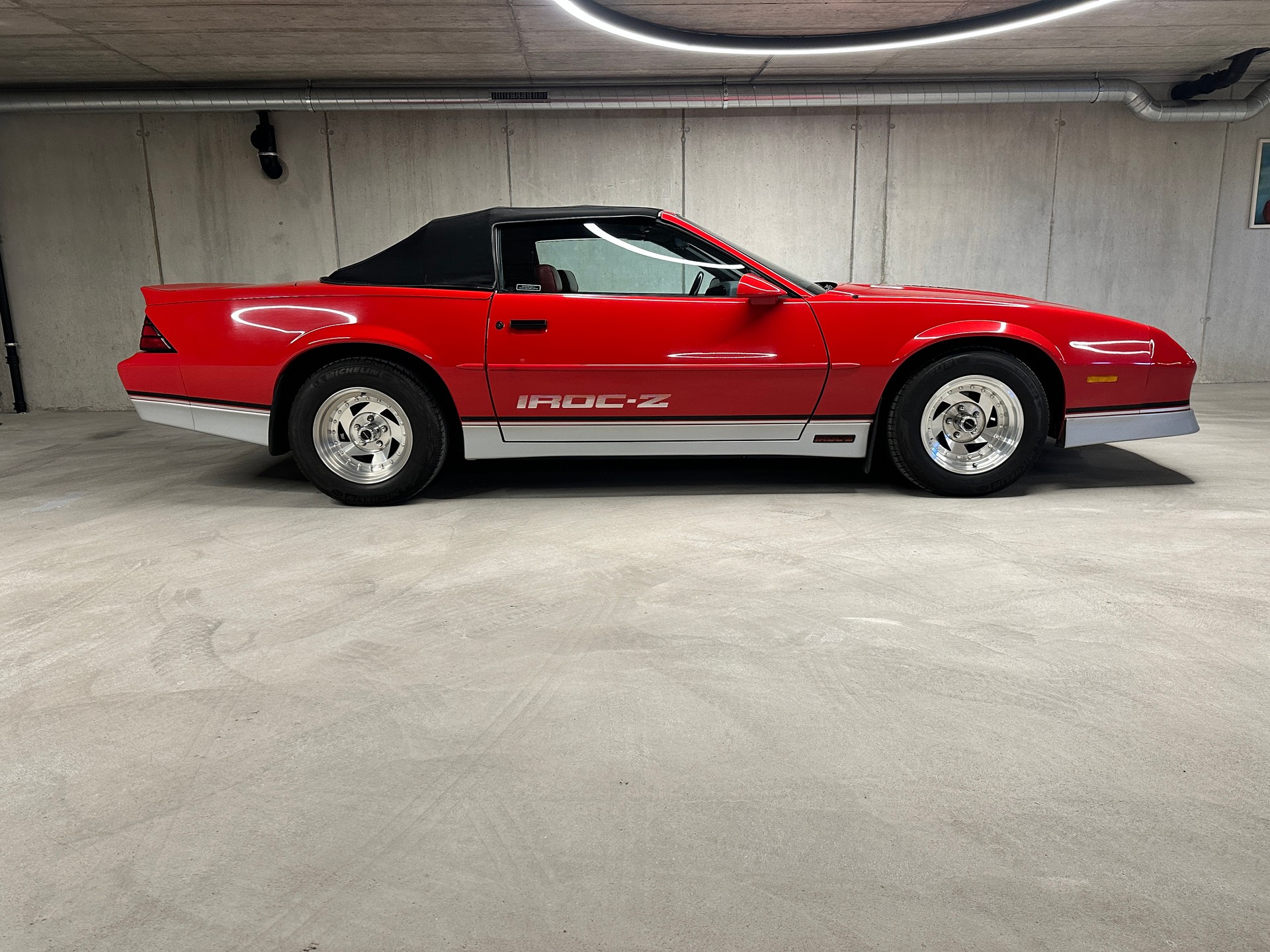 CHEVROLET 5.0 V8 IROC Z28-image-3
