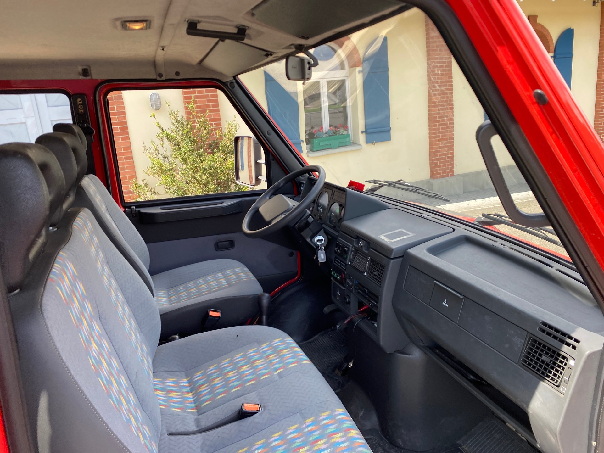 IVECO 4x4 Offroader-image-8