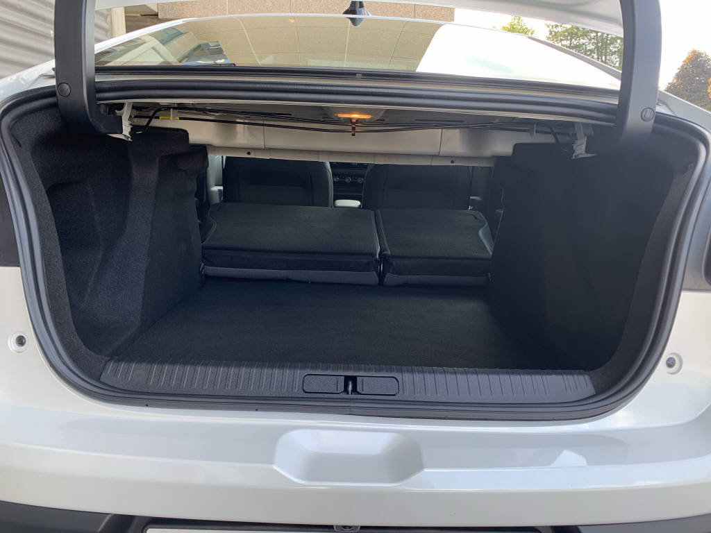 CITROEN C4 X Essence 130ch Automatique Swiss Edition-image-11