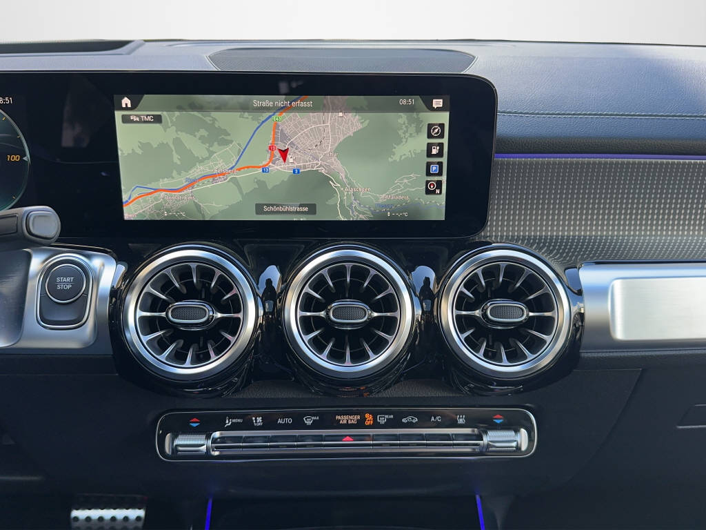 MERCEDES-BENZ EQB 350 Swiss Star AMG Line 4matic-image-12