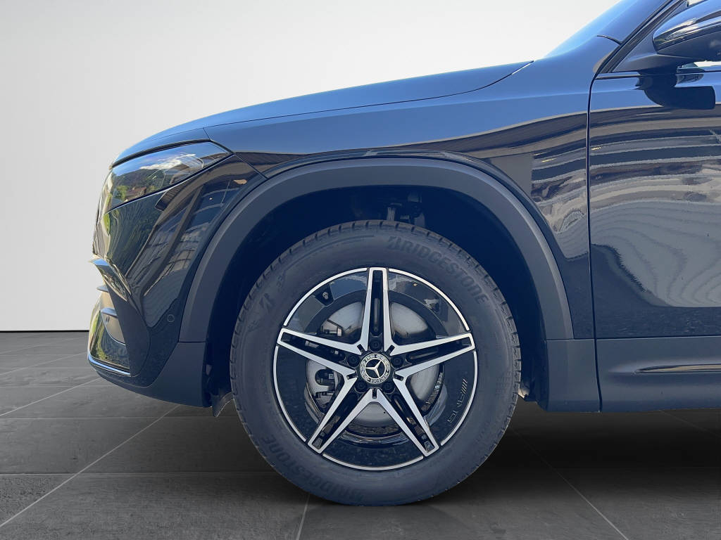 MERCEDES-BENZ EQB 350 Swiss Star AMG Line 4matic-image-15