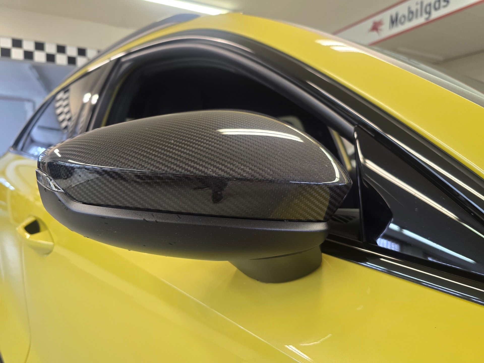 AUDI S3 Sportback 2.0 TFSI quattro CARBON - Sonderlackierung-image-4