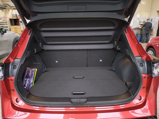 NISSAN Qashqai 1.3T Mildhybrid Tekna+ 4x4-image-4