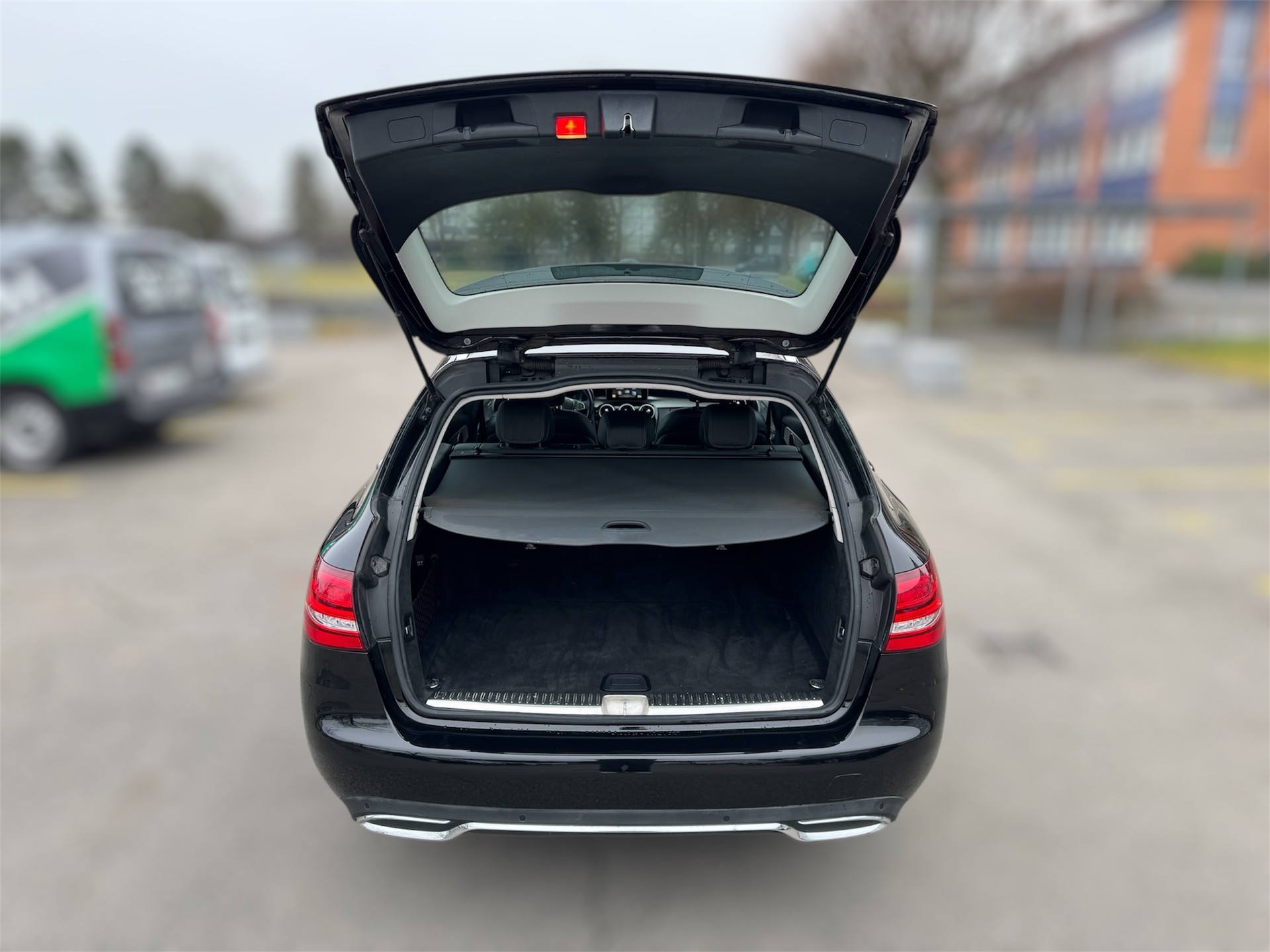 MERCEDES-BENZ C 180 7G-Tronic-image-5