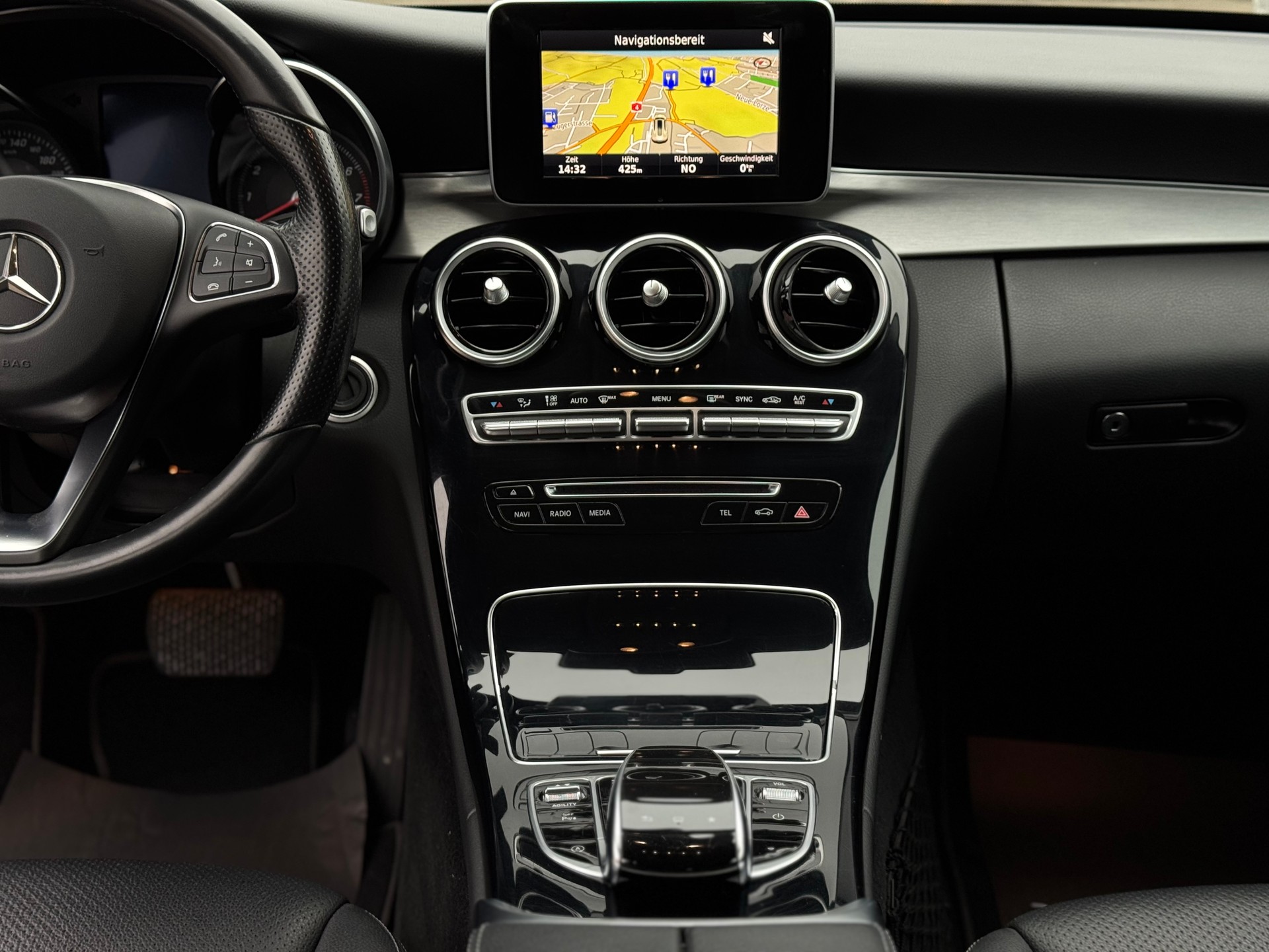 MERCEDES-BENZ C 180 7G-Tronic-image-12