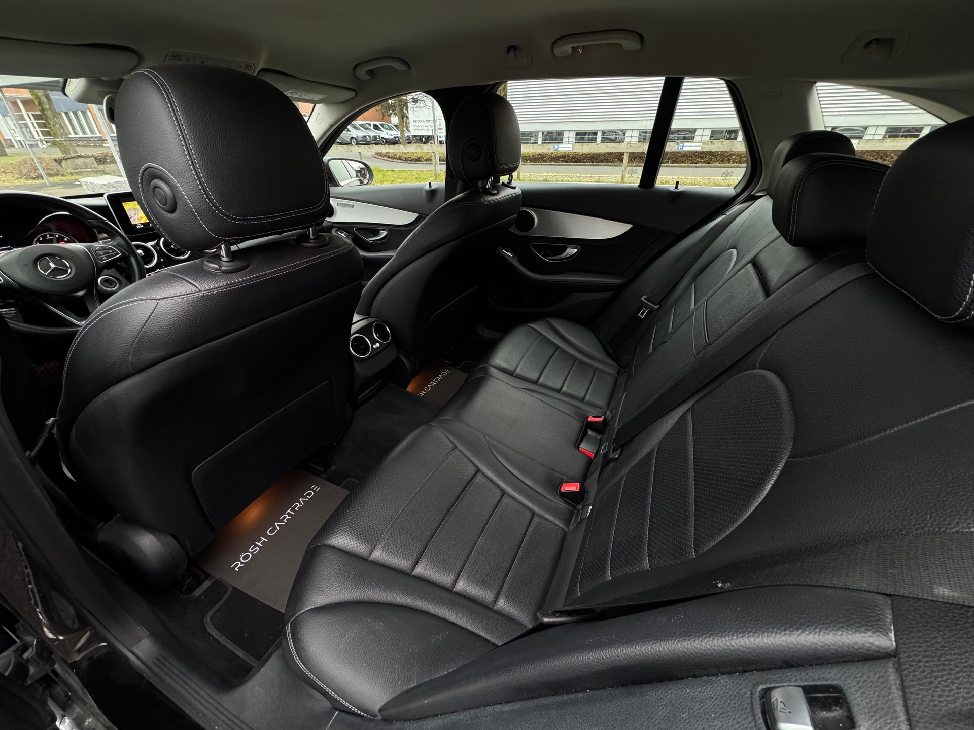 MERCEDES-BENZ C 180 7G-Tronic-image-9