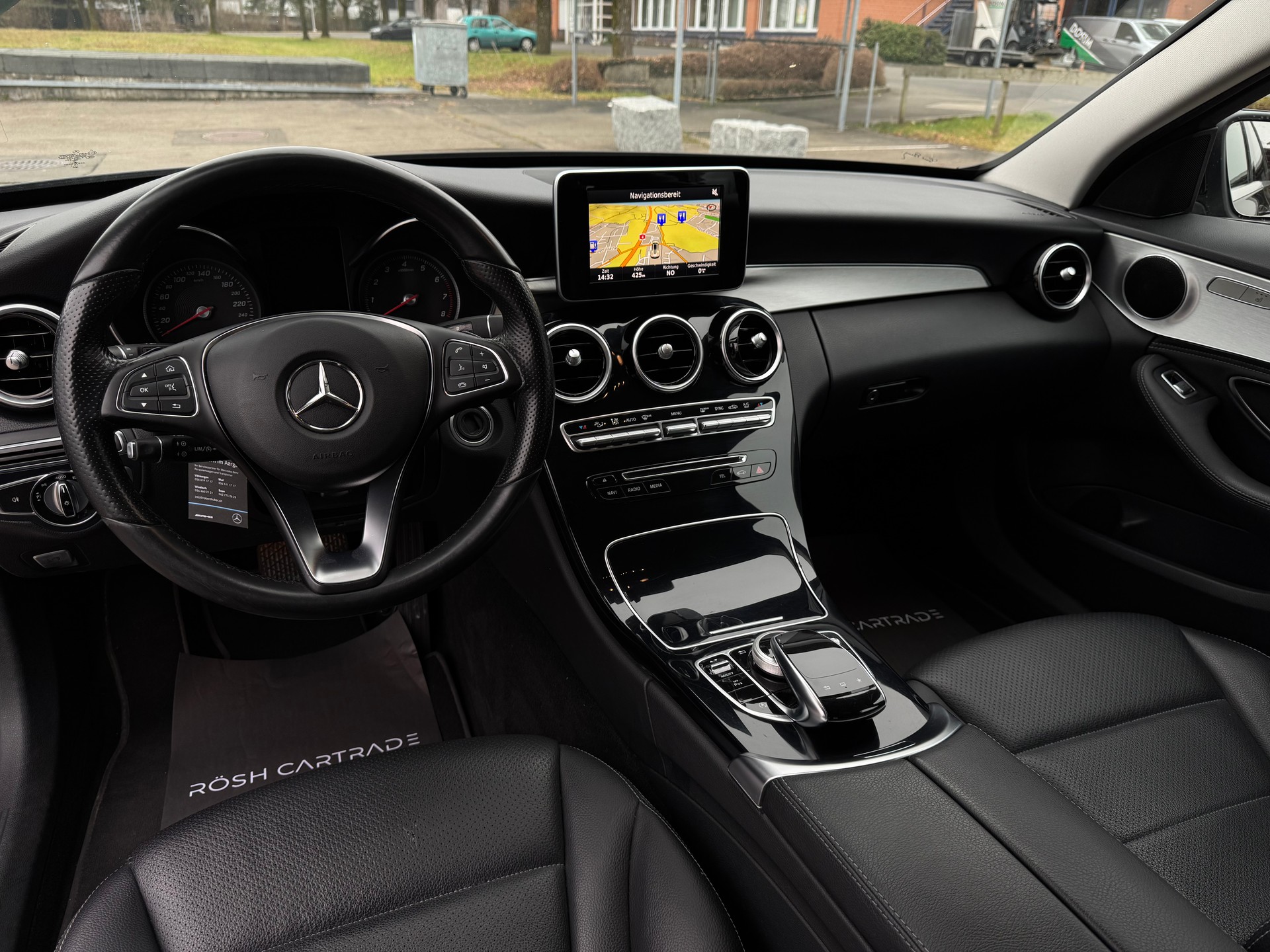 MERCEDES-BENZ C 180 7G-Tronic-image-11