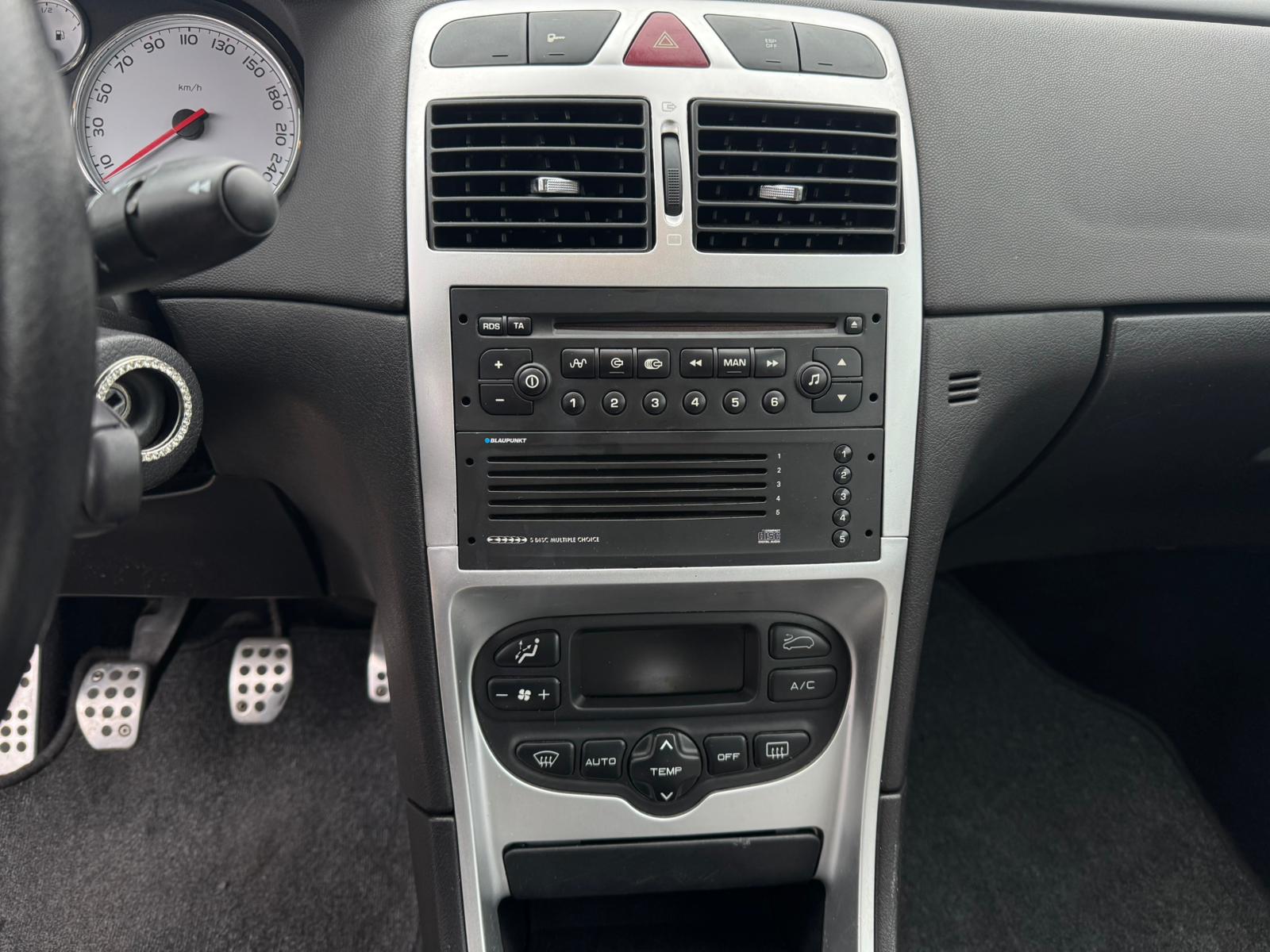 PEUGEOT 307 CC 2.0 16V-image-14