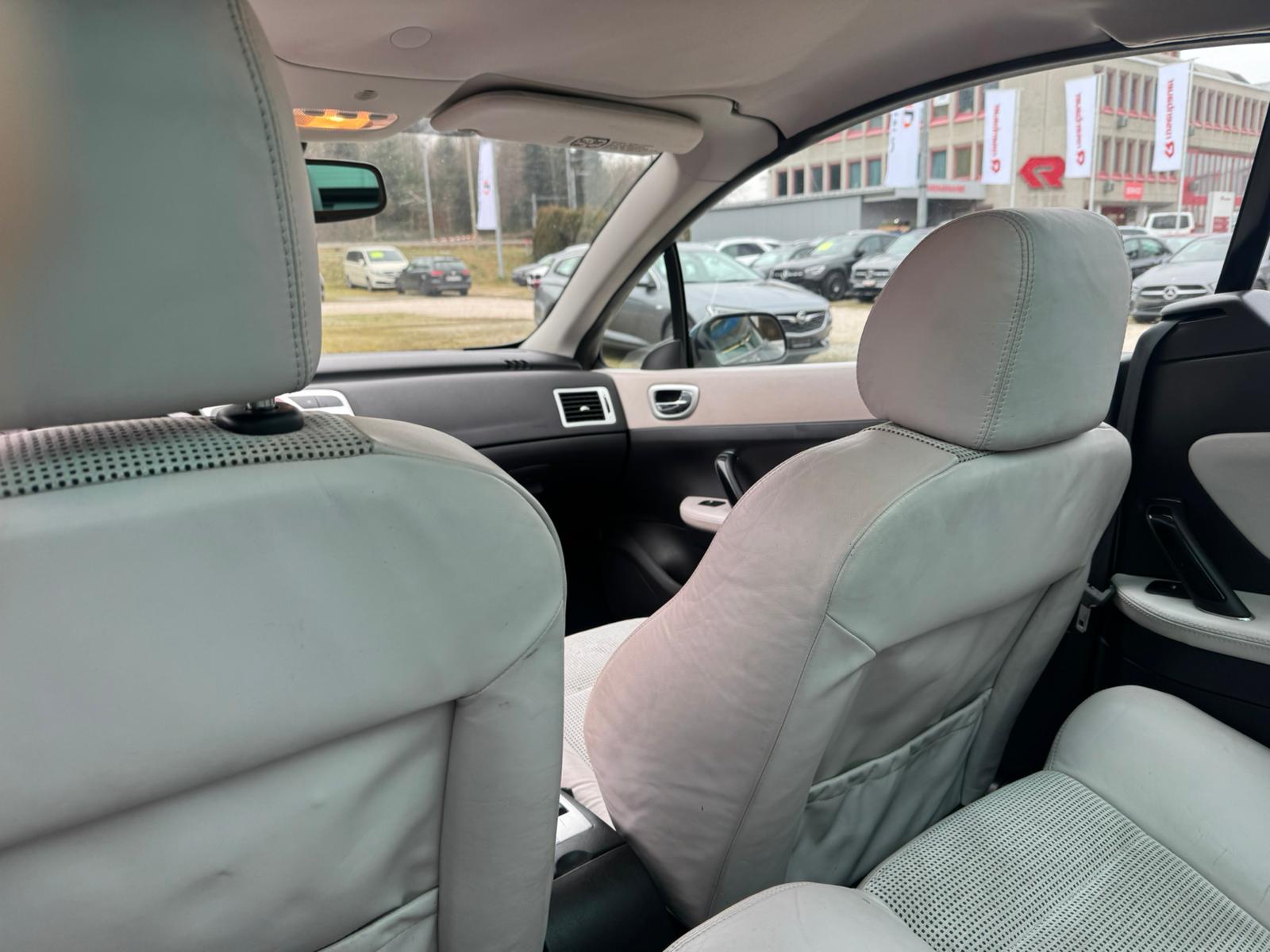 PEUGEOT 307 CC 2.0 16V-image-11