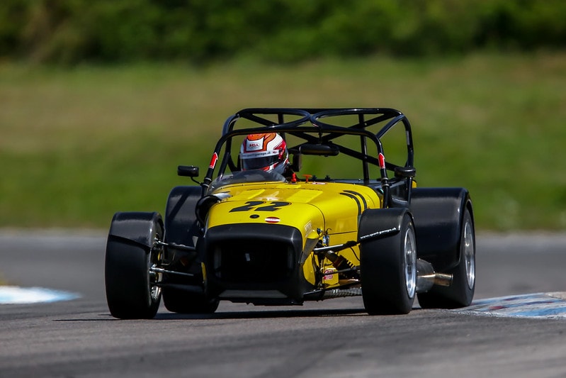 CATERHAM RACE-image-2