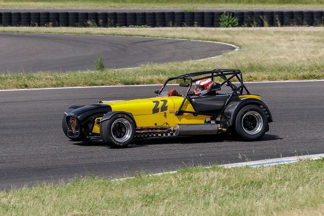 CATERHAM RACE-image-14