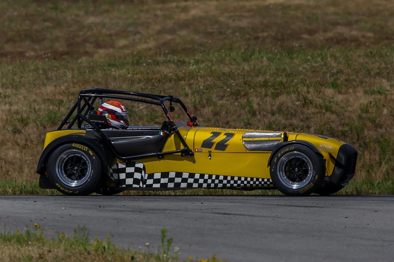 CATERHAM RACE-image-6