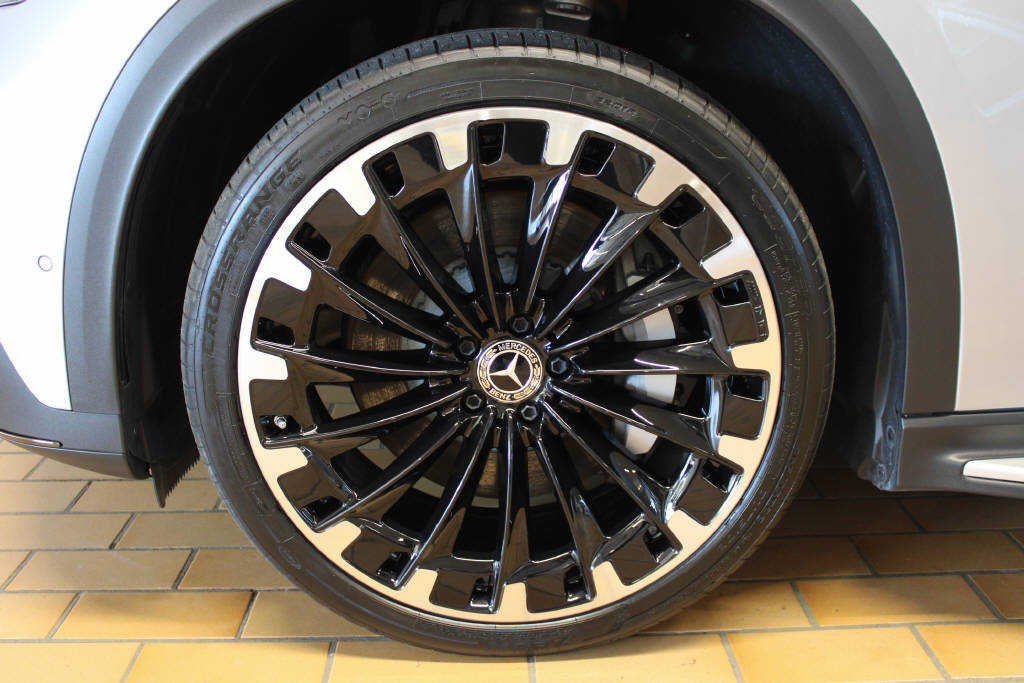 MERCEDES-BENZ EQE 500 4Matic AMG Line Executive Edition-image-15
