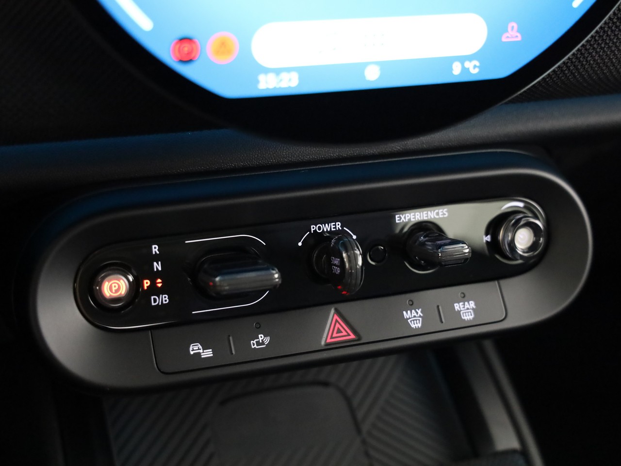 MINI Countryman E-image-16