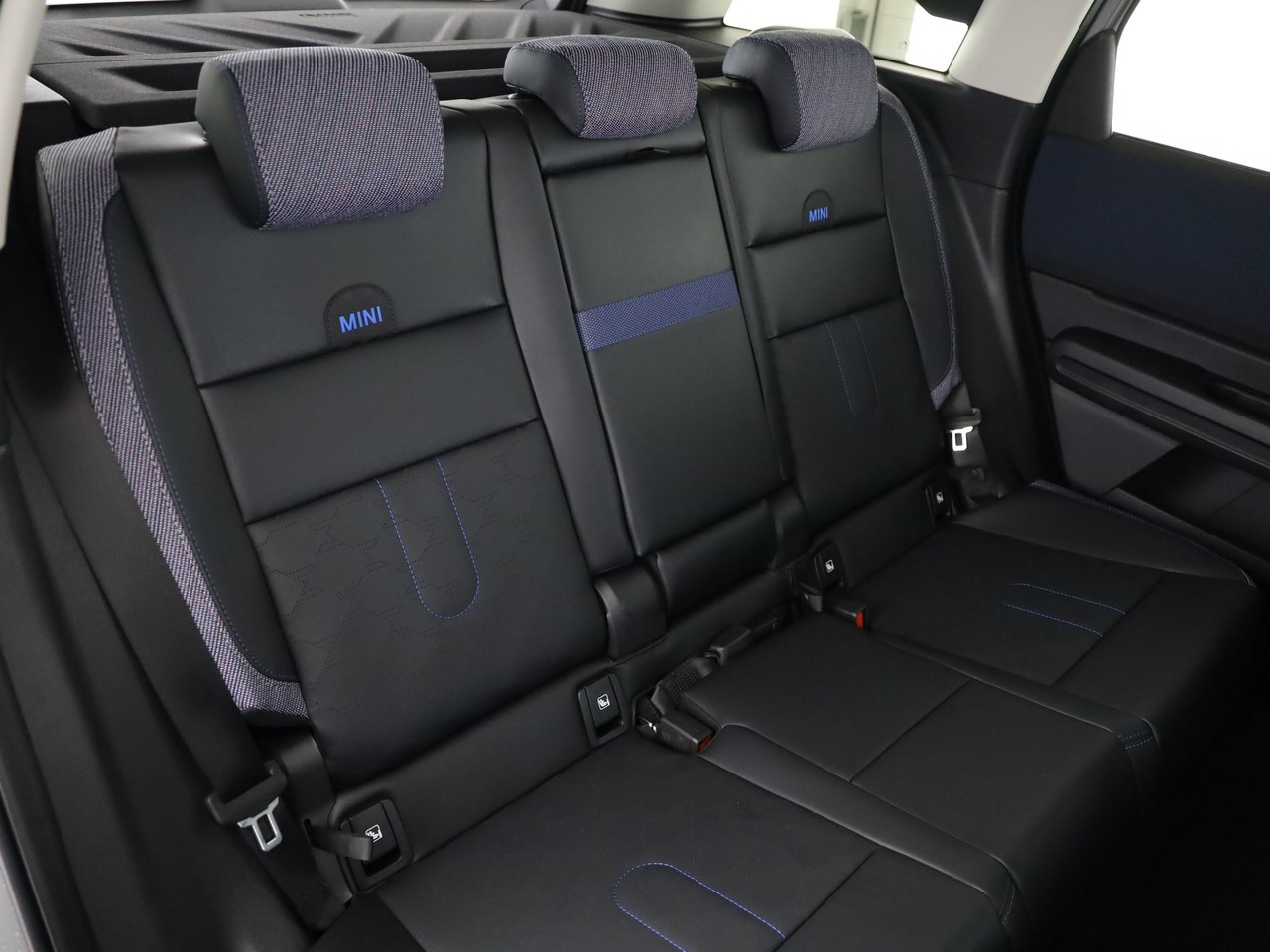 MINI Countryman E-image-13