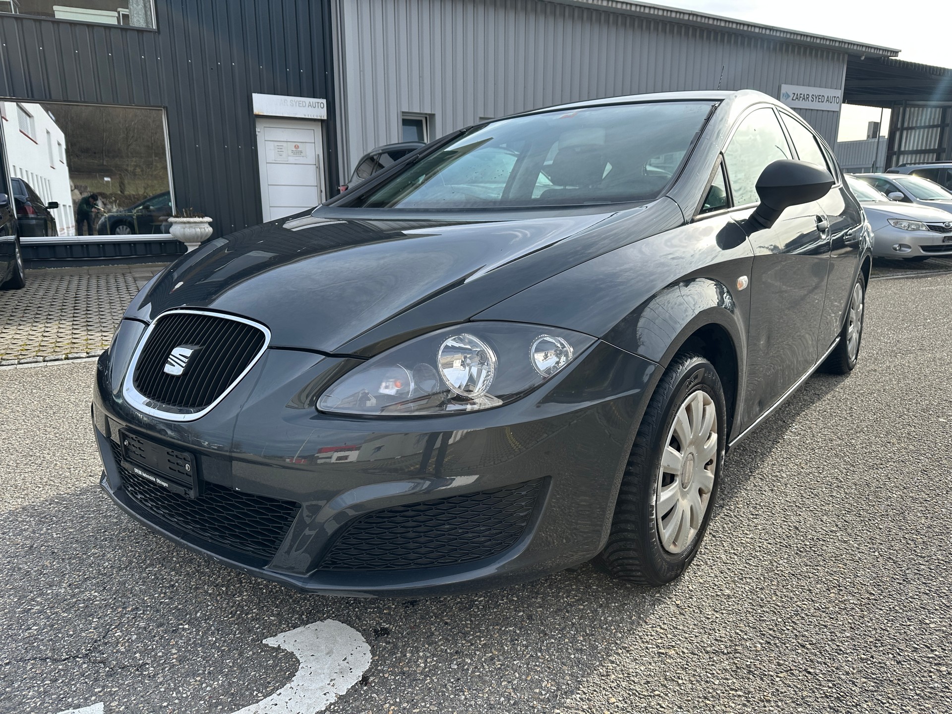 SEAT LEON