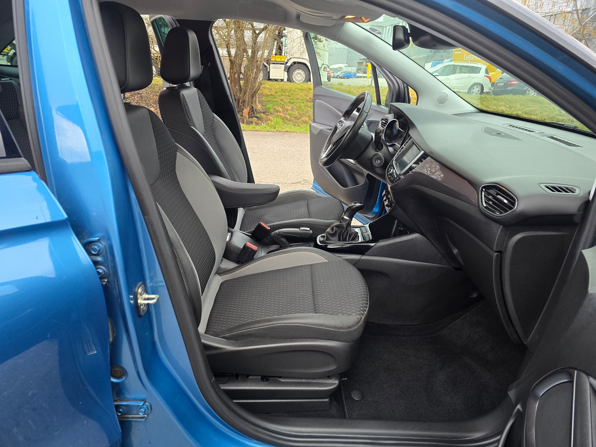 OPEL Crossland X 1.2i Enjoy-image-13