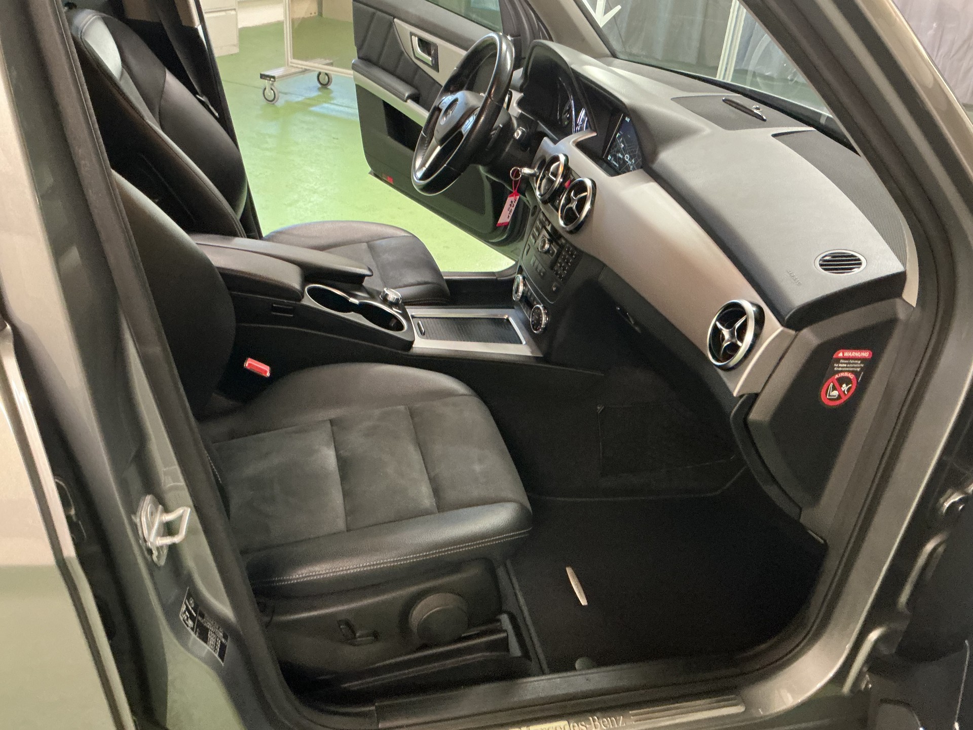 MERCEDES-BENZ GLK 220 BlueTEC 4Matic 7G-Tronic-image-9