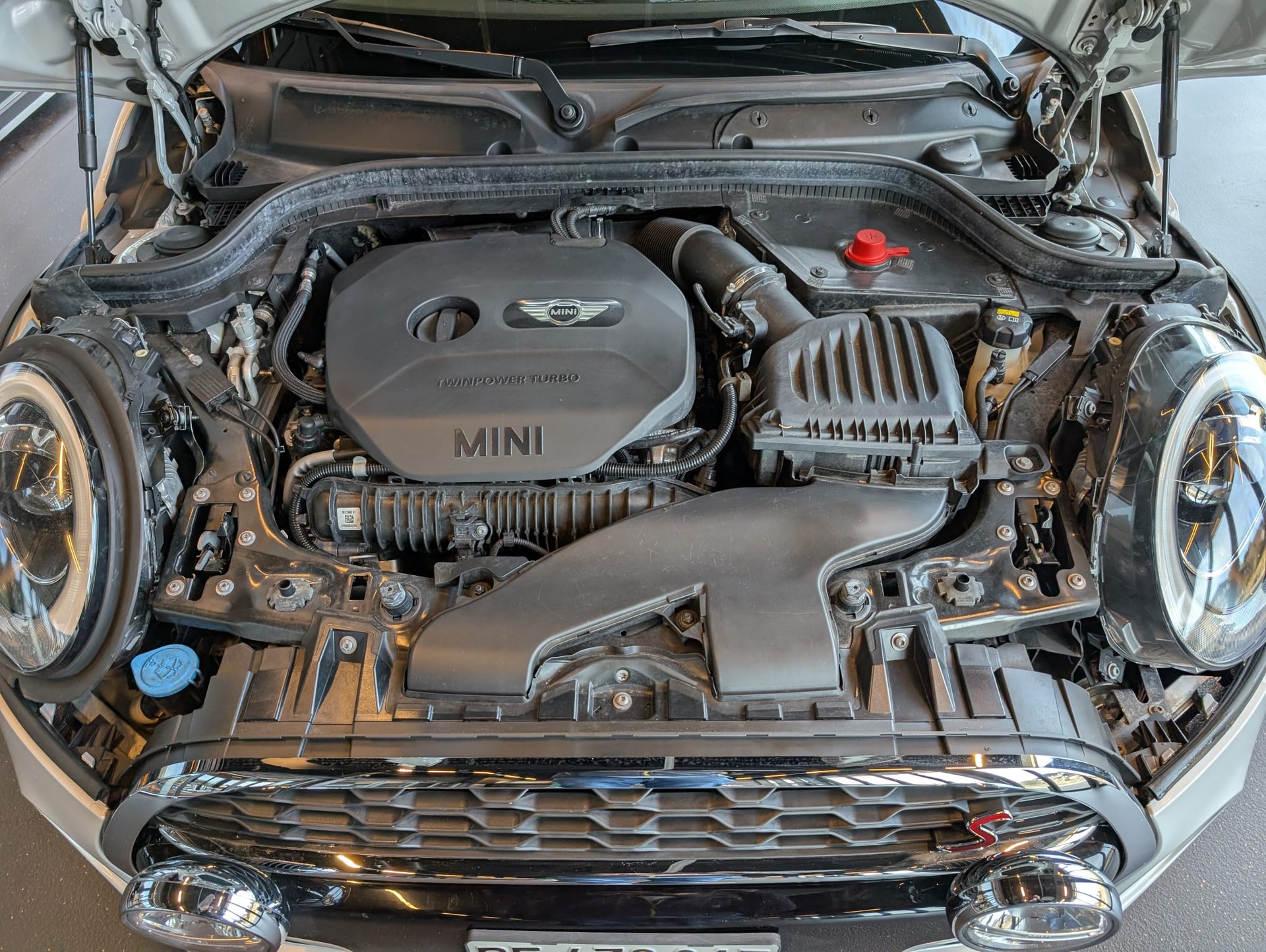 MINI Cooper S-image-13