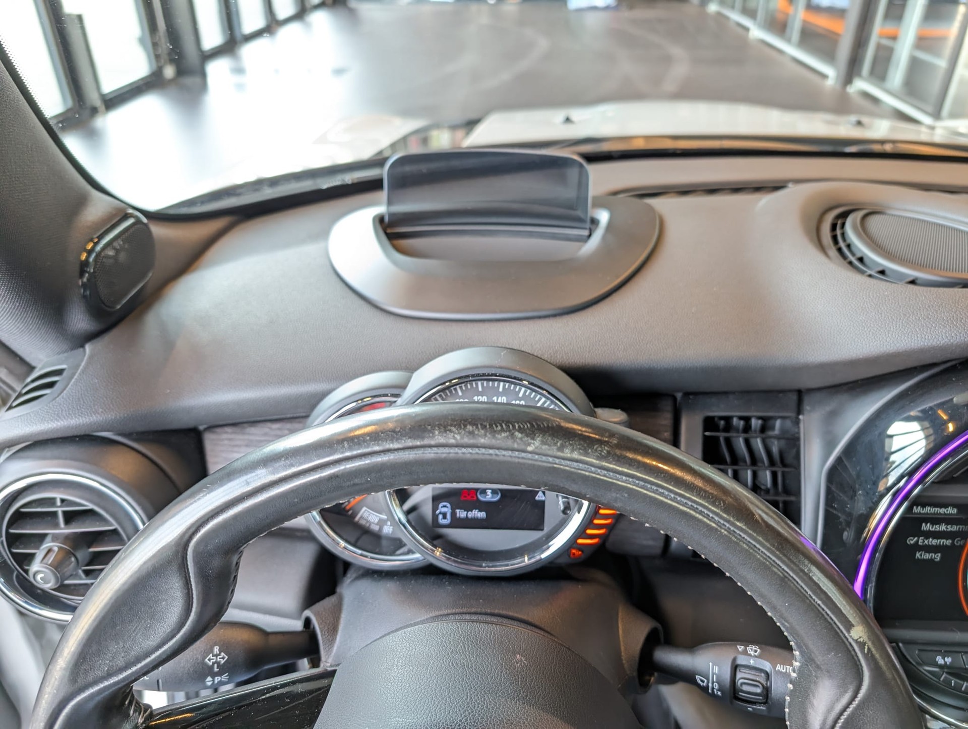 MINI Cooper S-image-9