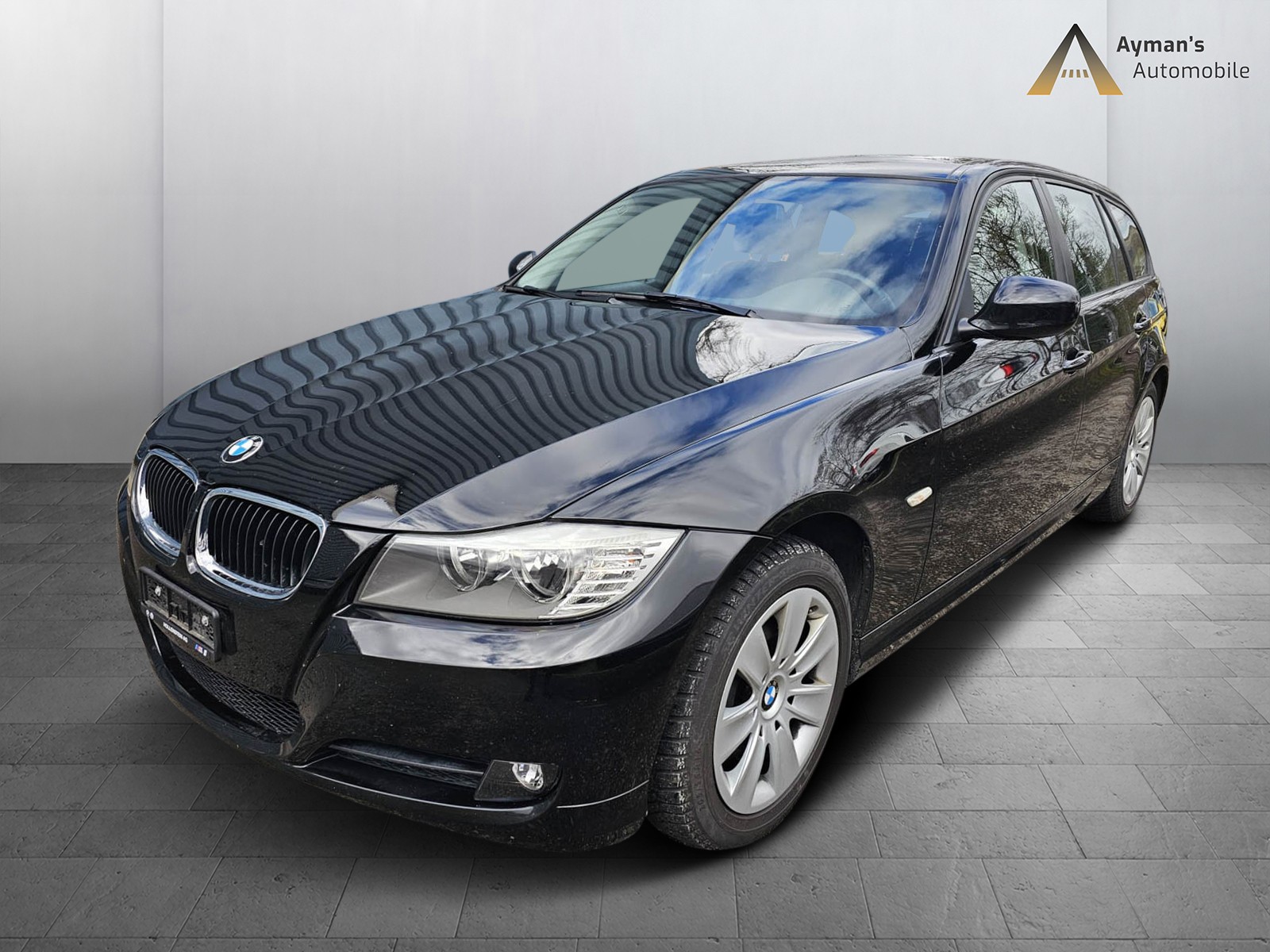 BMW 320d xDrive Touring-image-2
