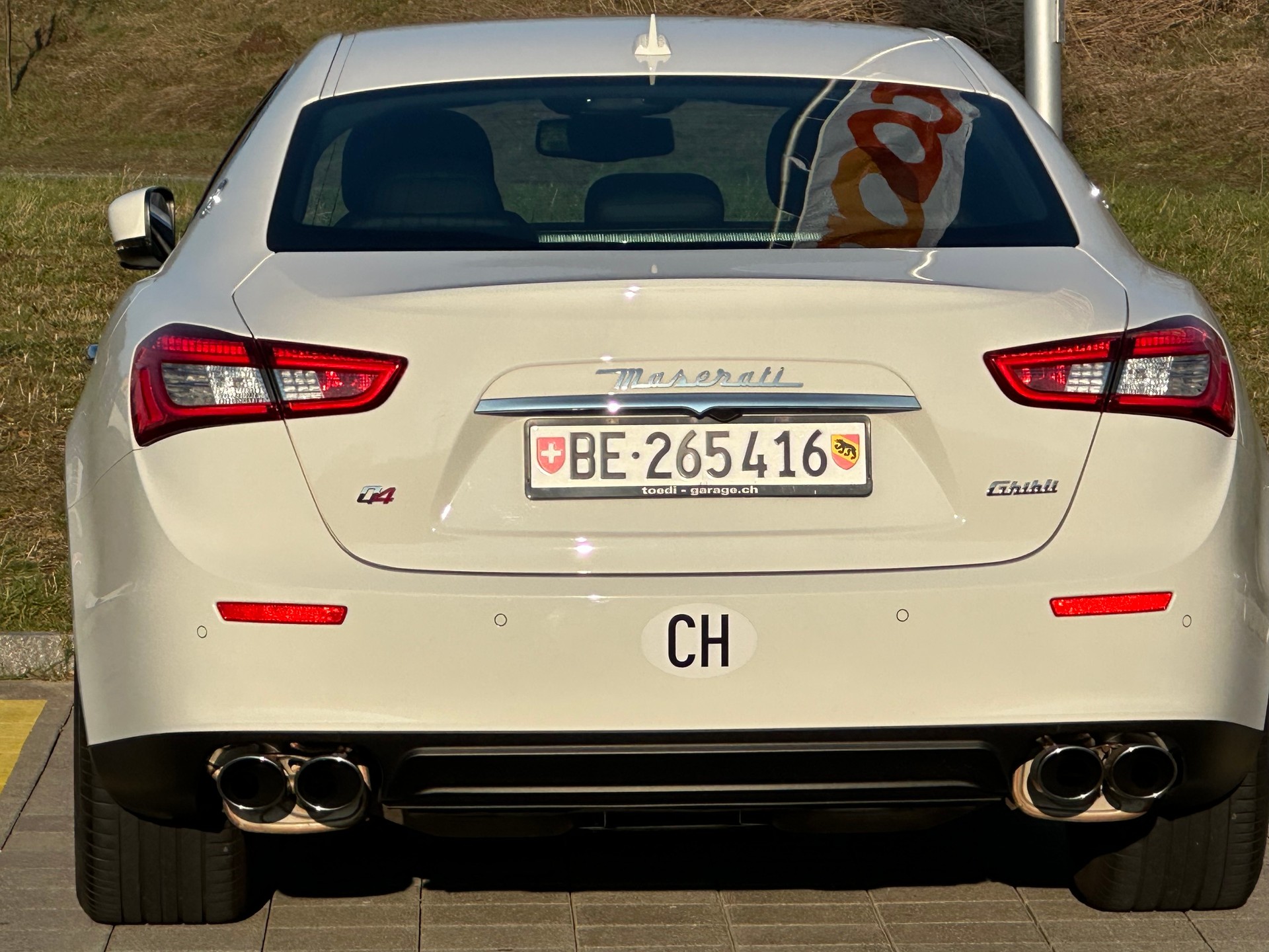MASERATI Ghibli S Q4 3.0 V6 Automatica-image-1
