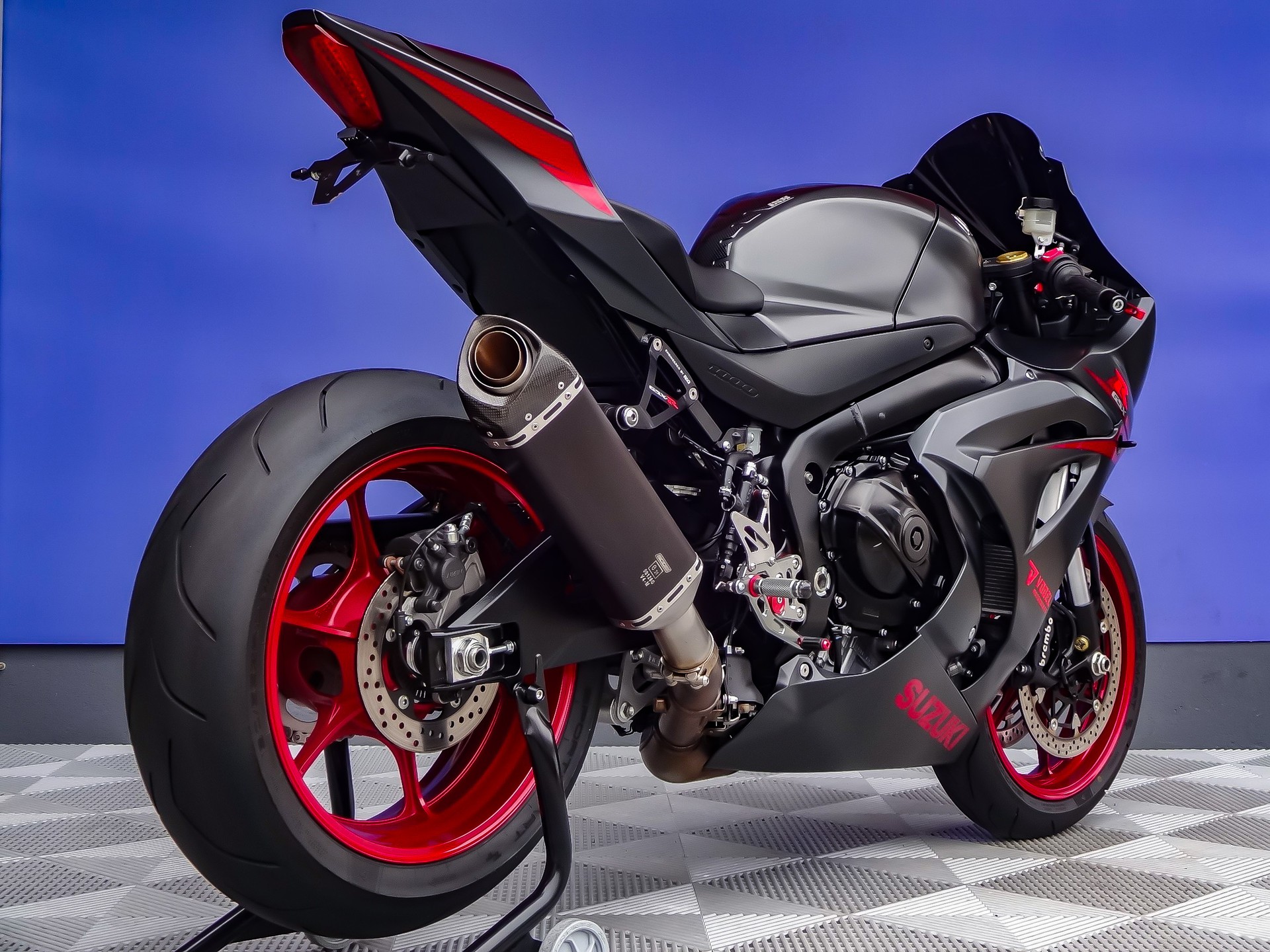 SUZUKI GSX-R 1000 ABS L7-image-6