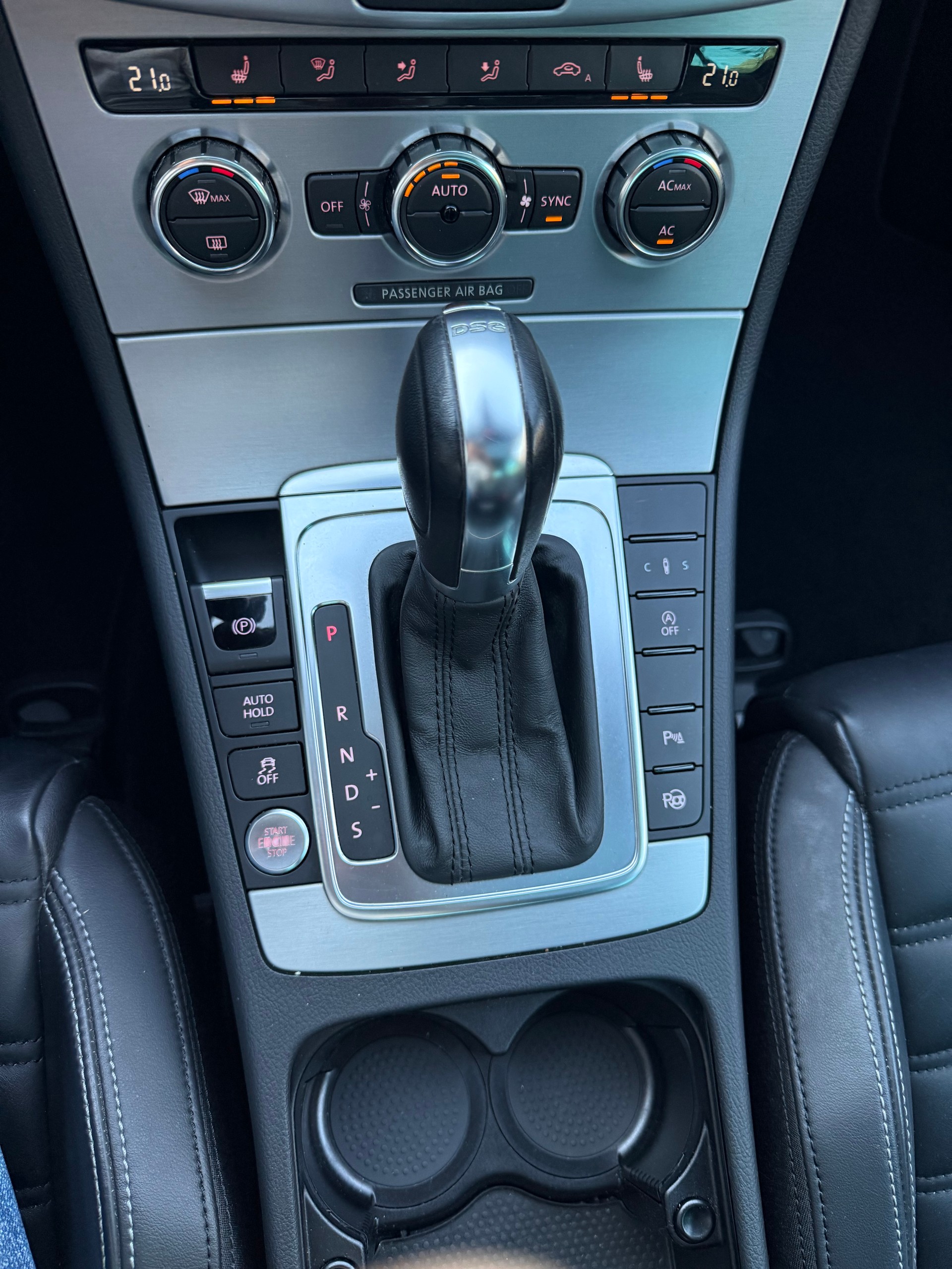 VW CC 2.0 TDI BlueMotion Technology DSG-image-8