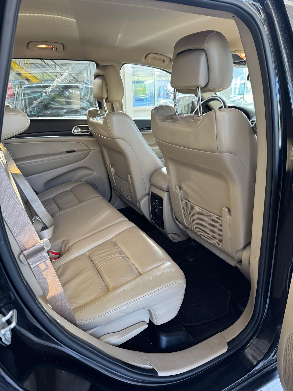 JEEP Grand Cherokee 3.0 CRD Limited Automatic-image-7