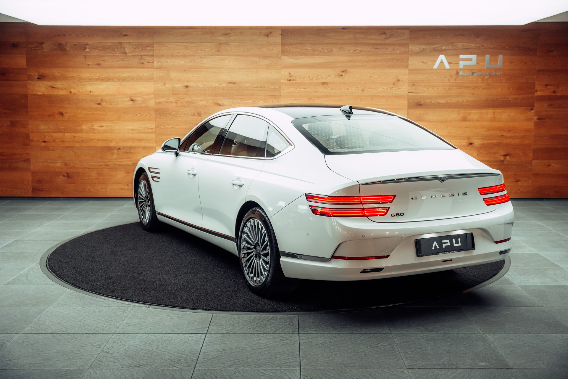GENESIS G80 Electrificed Luxury 87,2kWh AWD-showroom-element-2