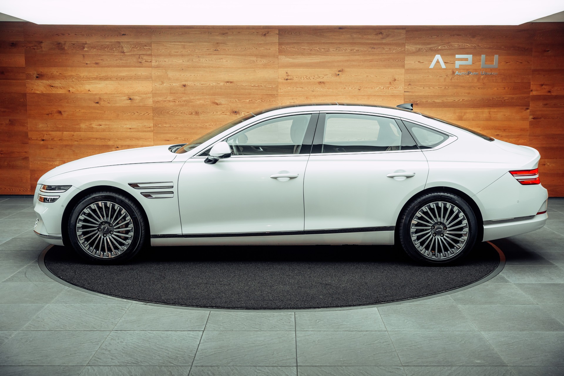 GENESIS G80 Electrificed Luxury 87,2kWh AWD-image-8