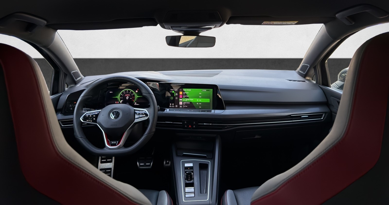 VW Golf 2.0 TSI GTI DSG-image-11