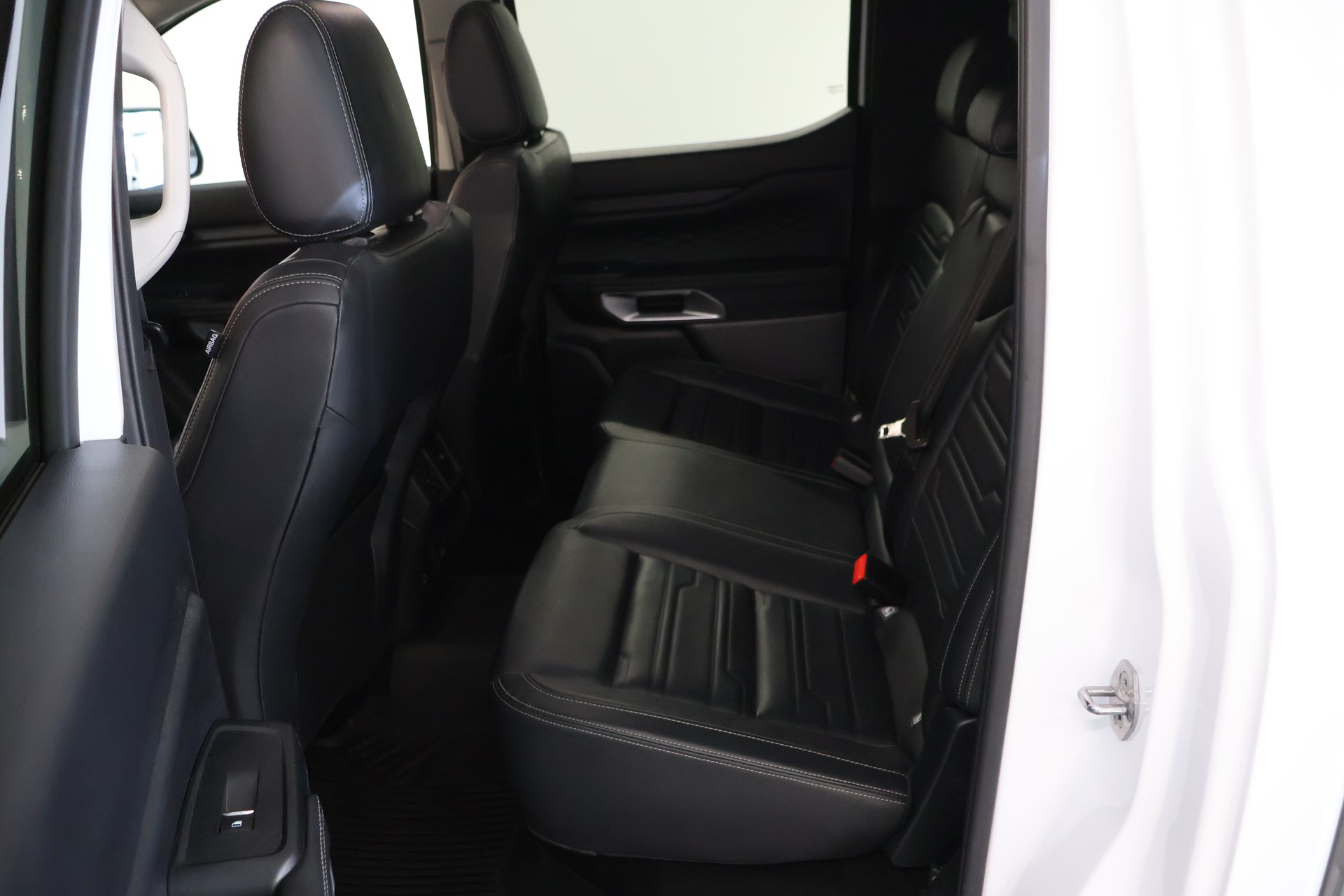 FORD Ranger Limited 2.0 Eco Blue 4x4 Automat-image-11