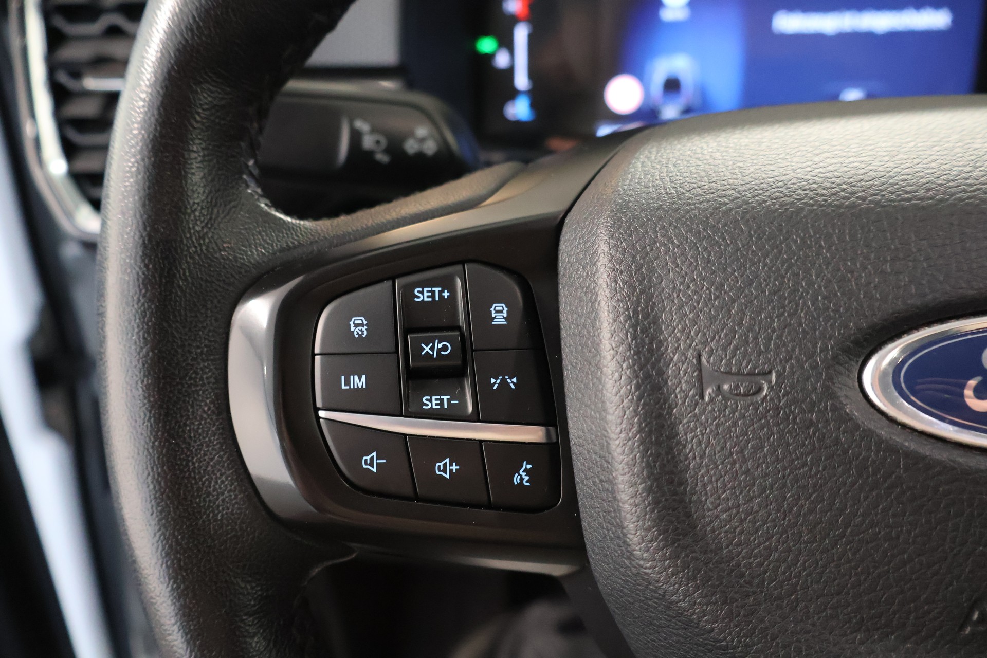 FORD Ranger Limited 2.0 Eco Blue 4x4 Automat-image-27