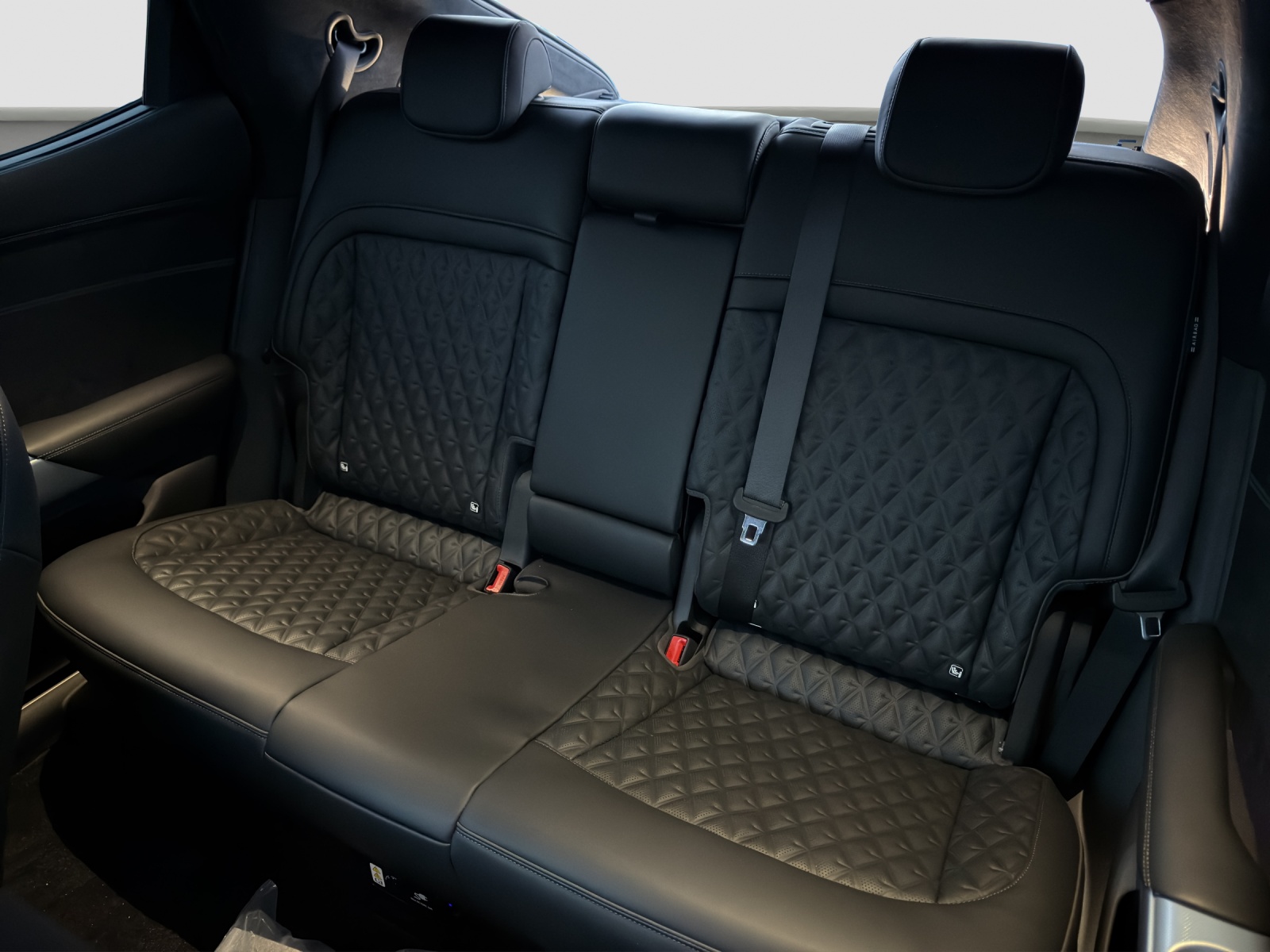 GENESIS GV60 77.4 kWh Sport AWD-image-10