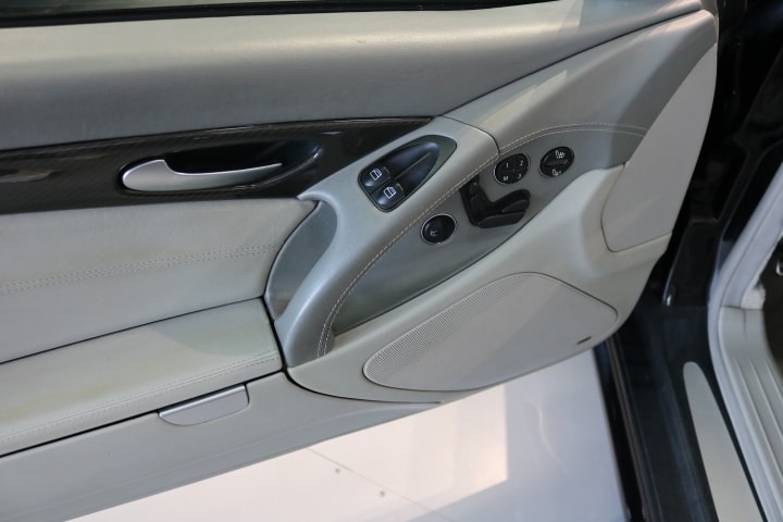 MERCEDES-BENZ SL 55 AMG Automatic-image-32