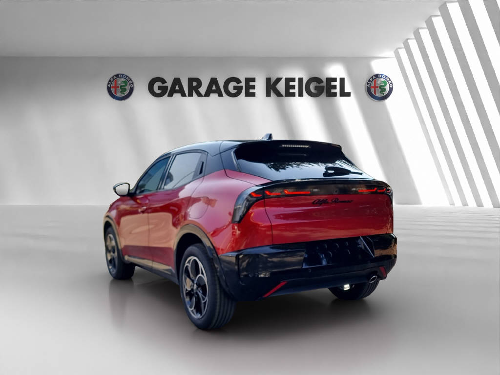 ALFA ROMEO Junior 1.2 Ibrida Q4-image-2