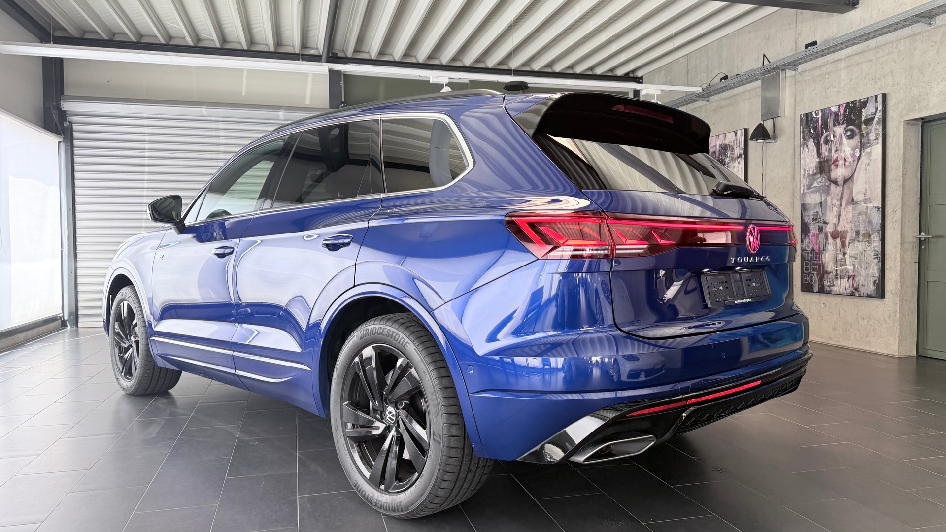 VW Touareg 3.0 V6 TSI R-Line-image-19