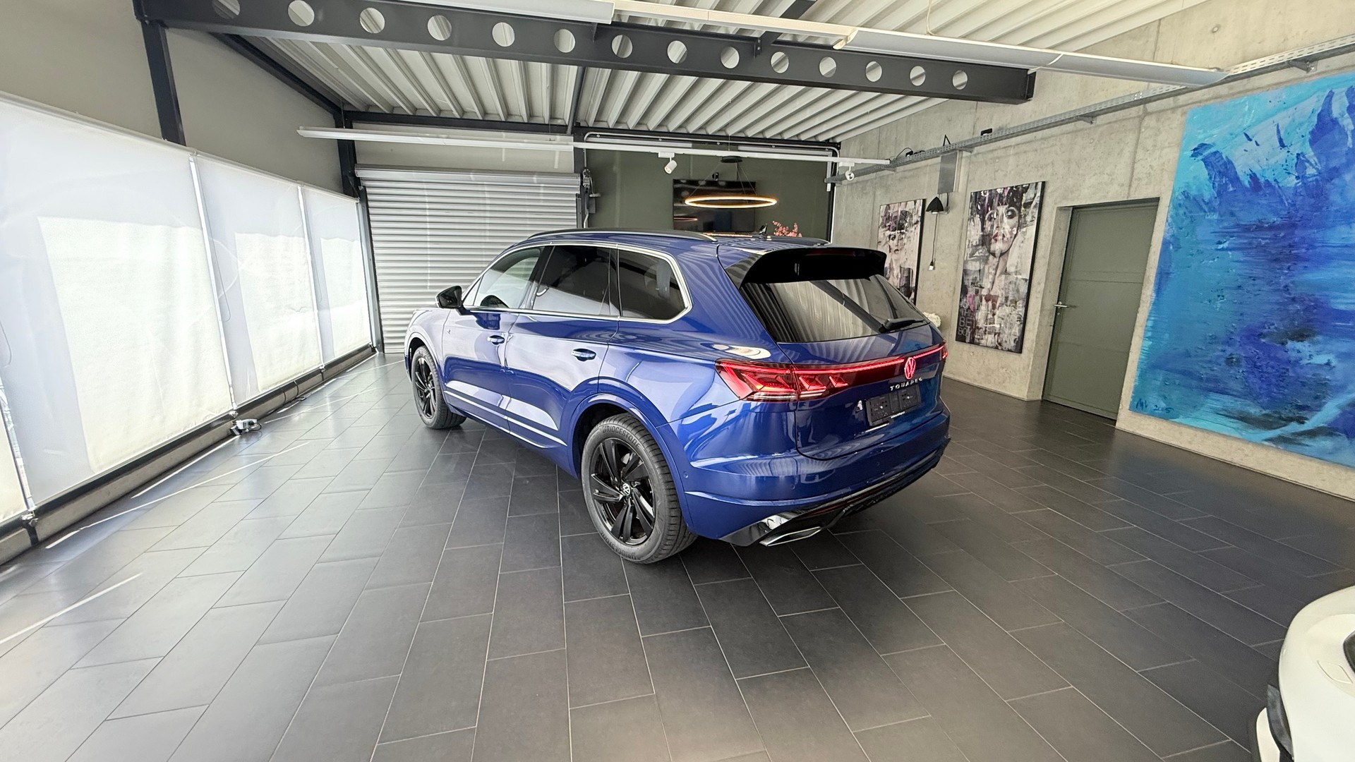 VW Touareg 3.0 V6 TSI R-Line-image-18