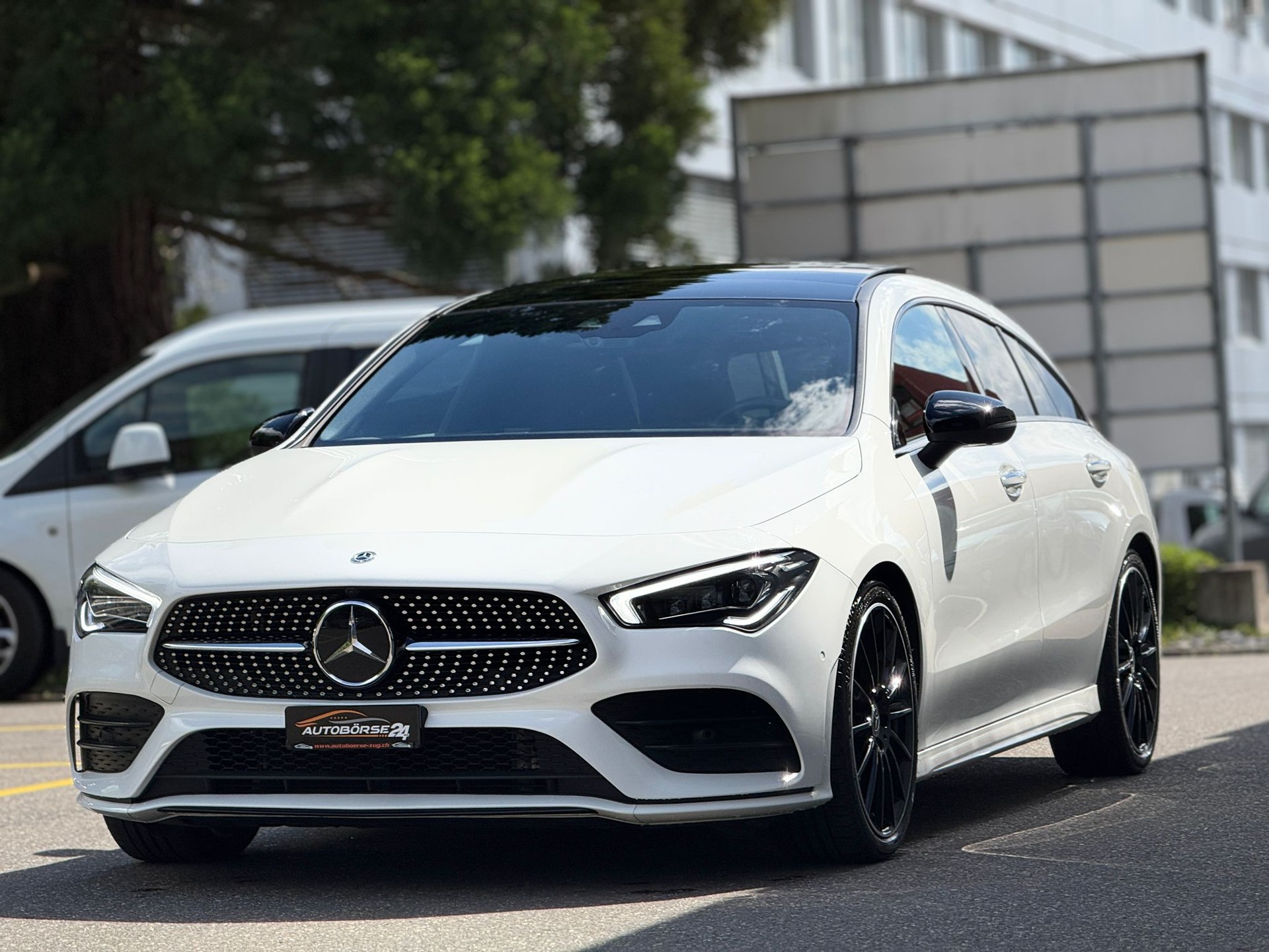 MERCEDES-BENZ CLA 250 AMG Line 4matic Shooting Brake