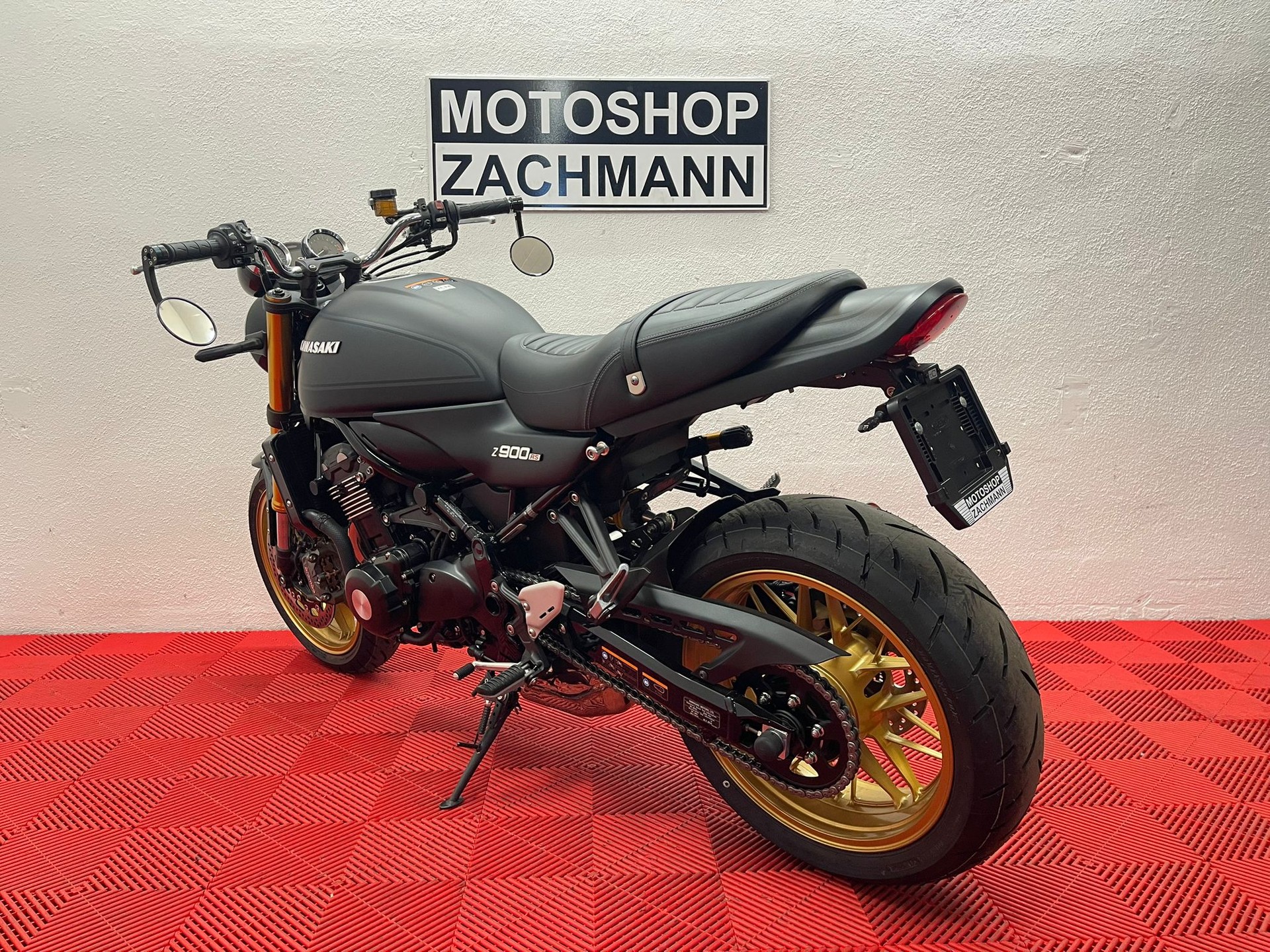 KAWASAKI Z 900 RS SE-image-4