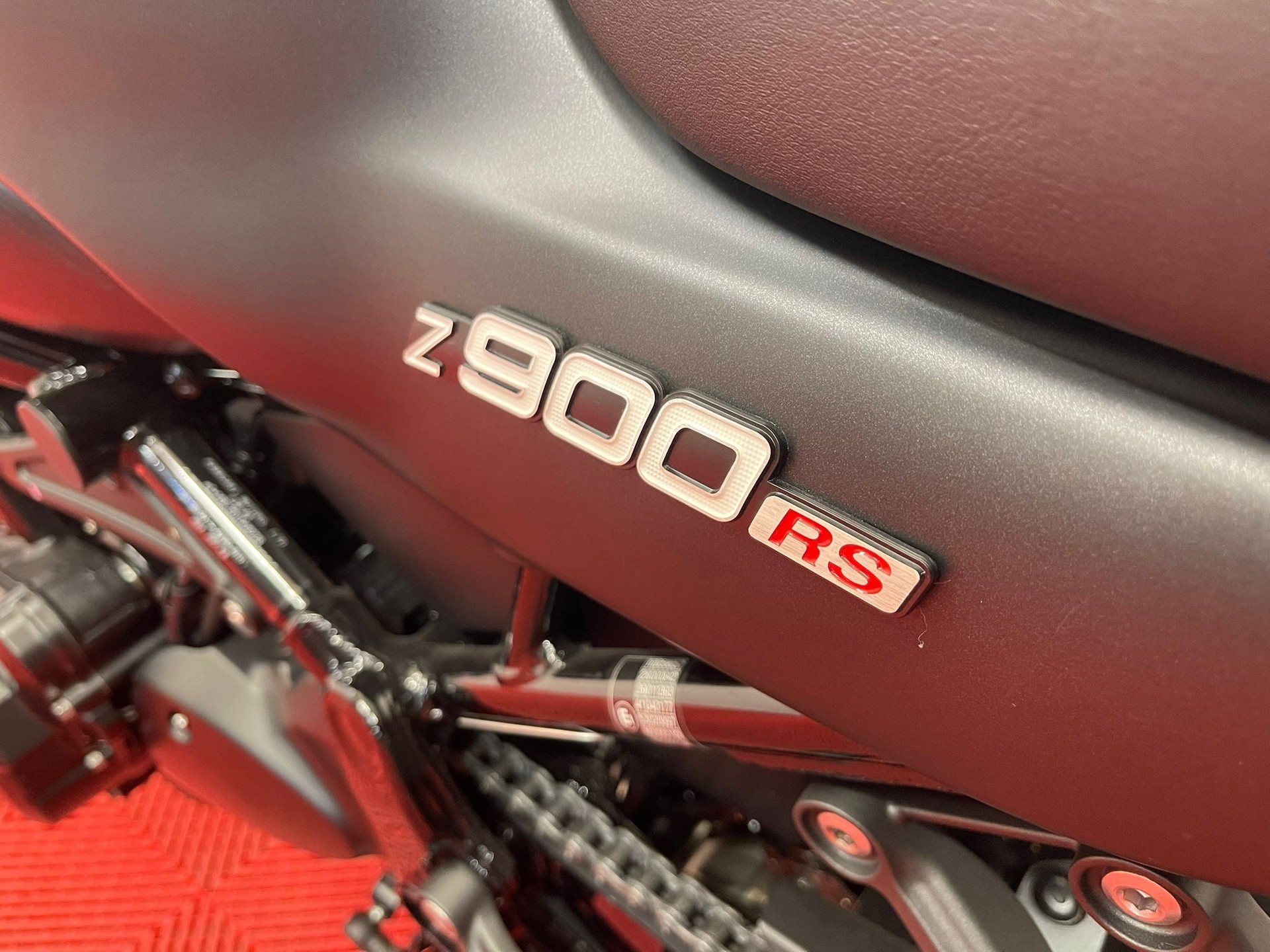 KAWASAKI Z 900 RS SE-image-9