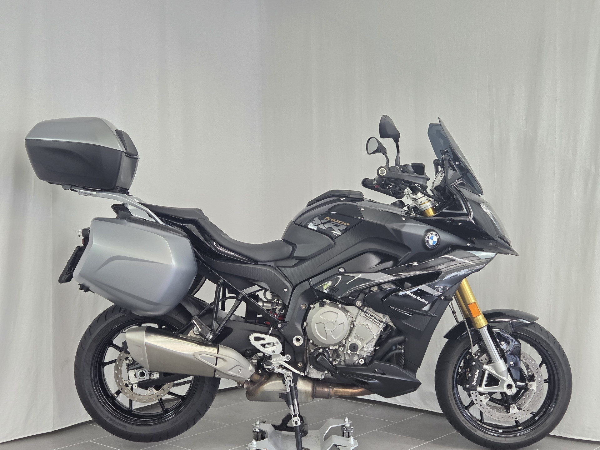 BMW S 1000 XR Triple Black