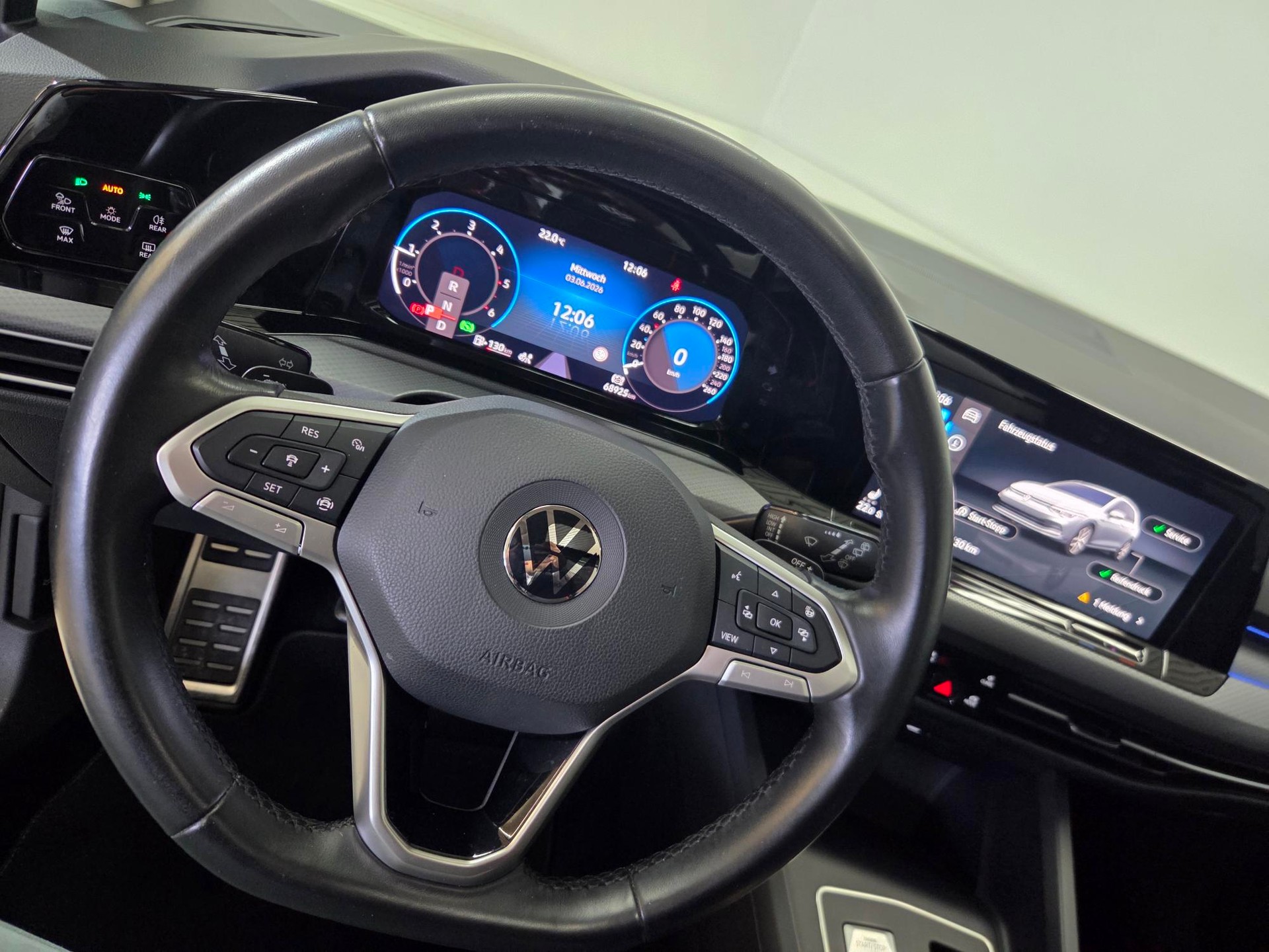 VW Golf 2.0 TDI Style DSG-image-6
