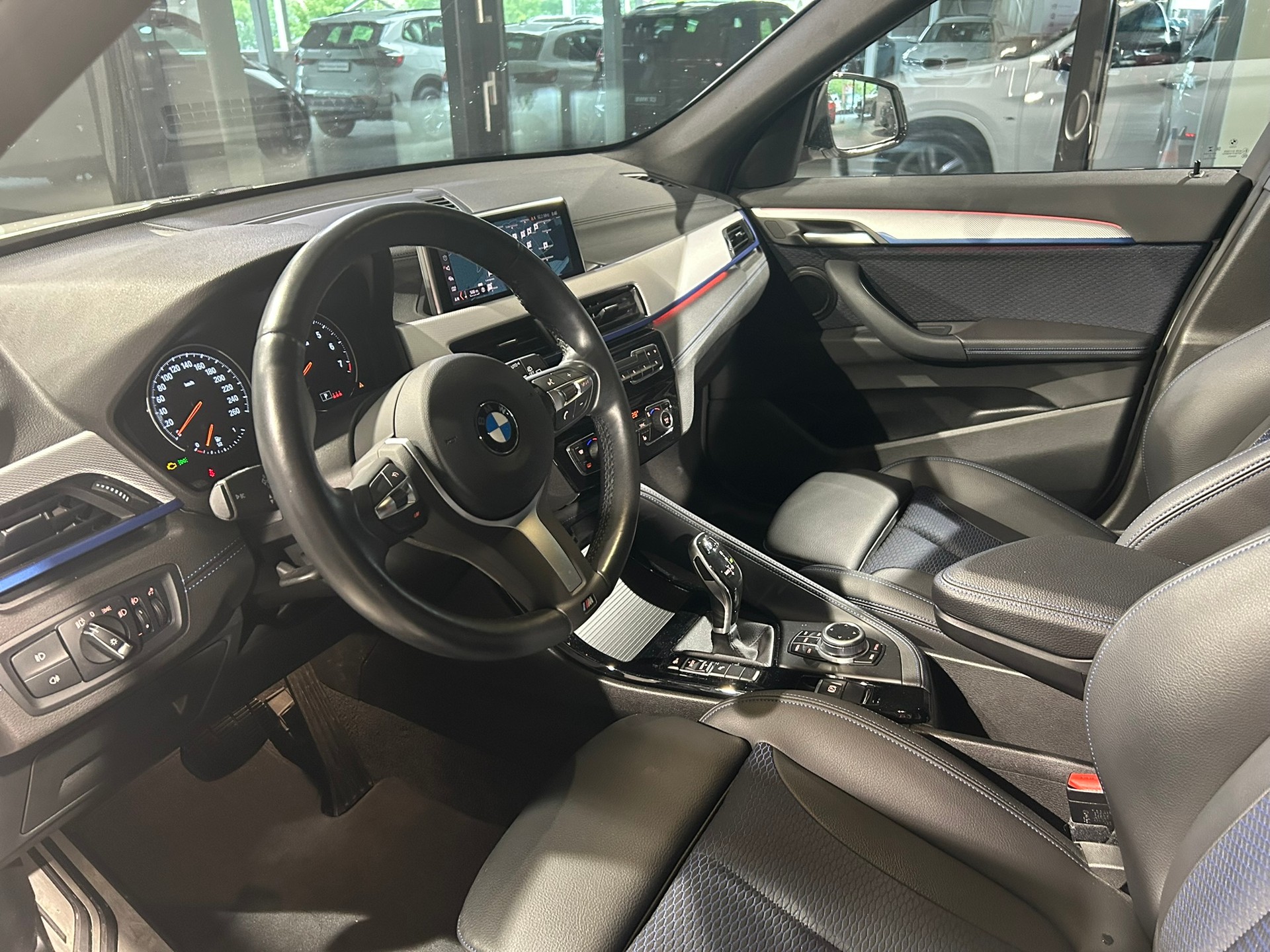 BMW X1 sDrive 18i Steptronic M Sport DSK-image-29