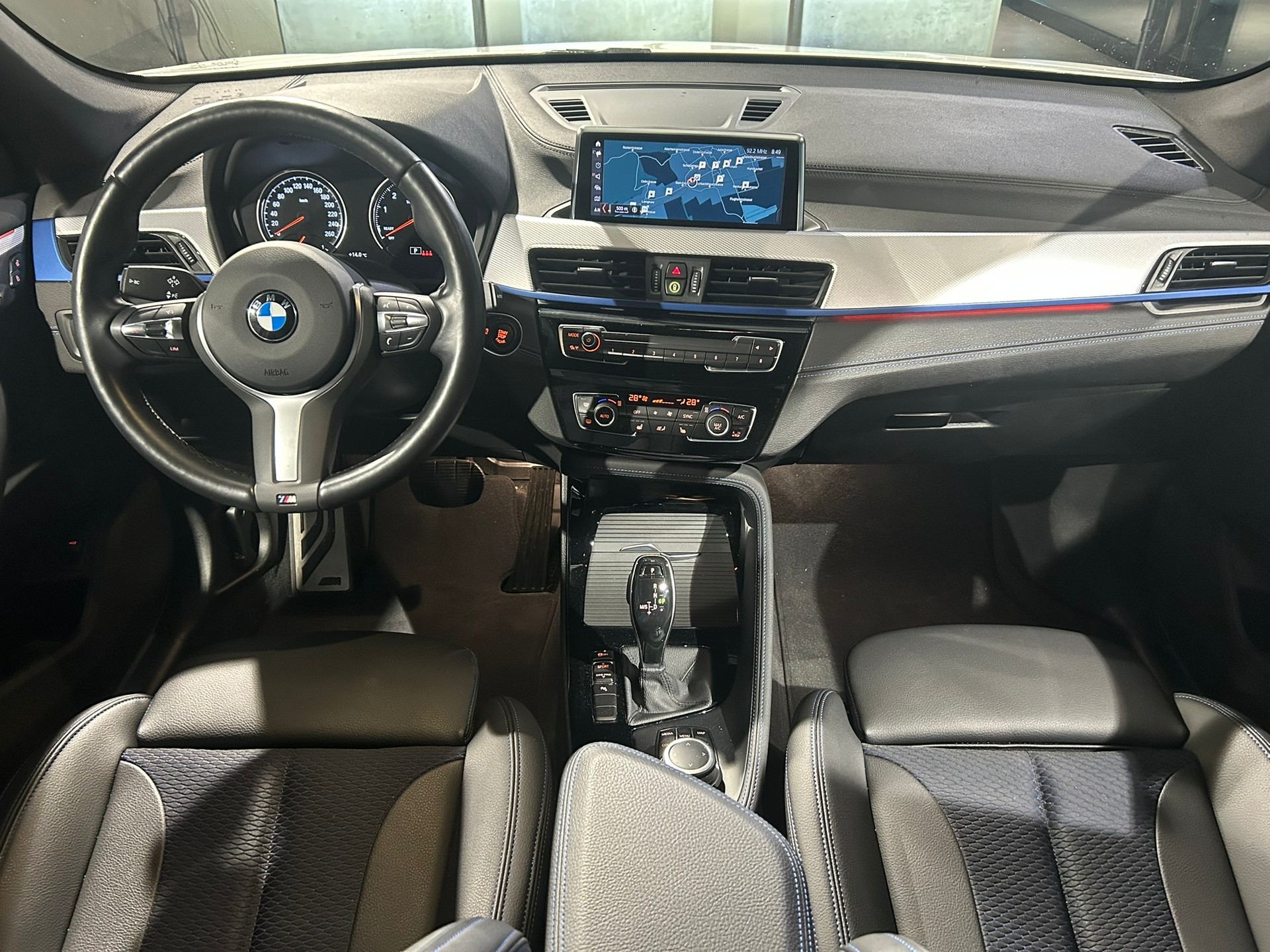 BMW X1 sDrive 18i Steptronic M Sport DSK-image-23